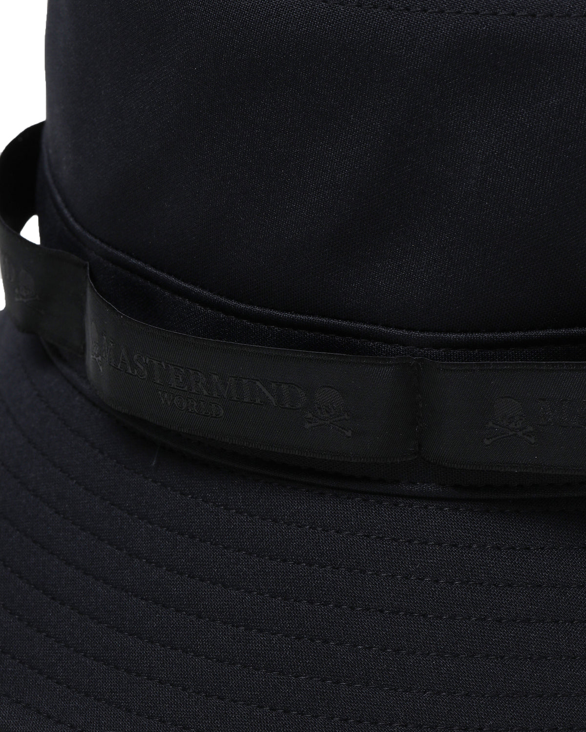 Skull bucket hat