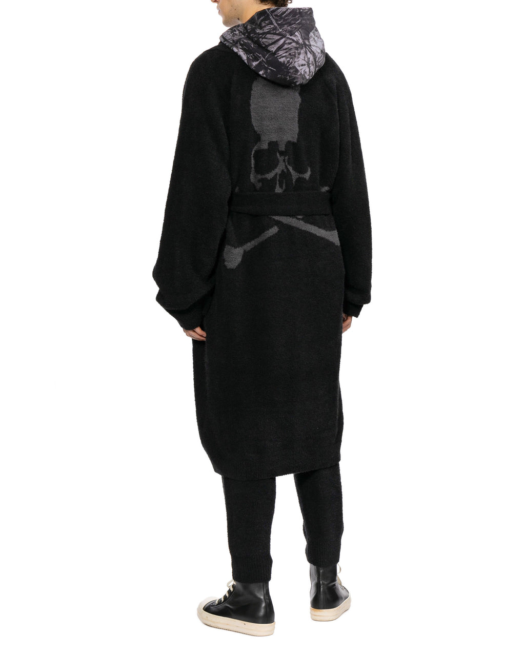 Belted robe