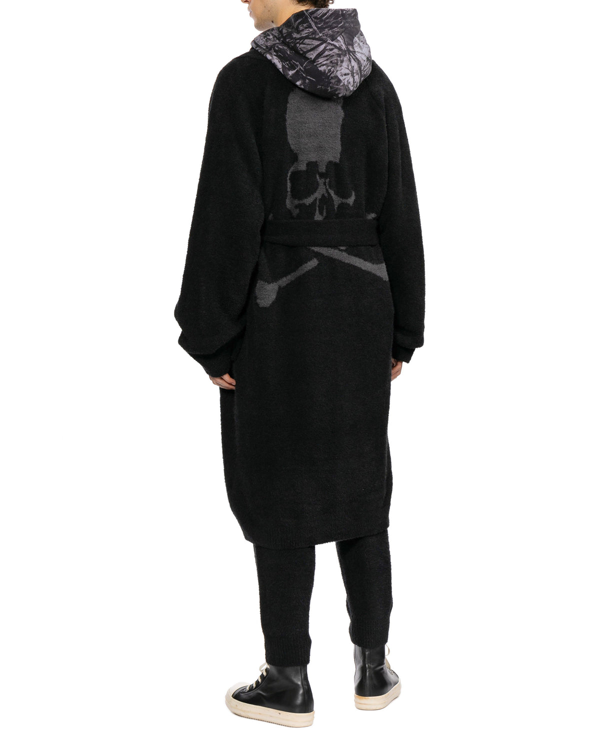 Belted robe