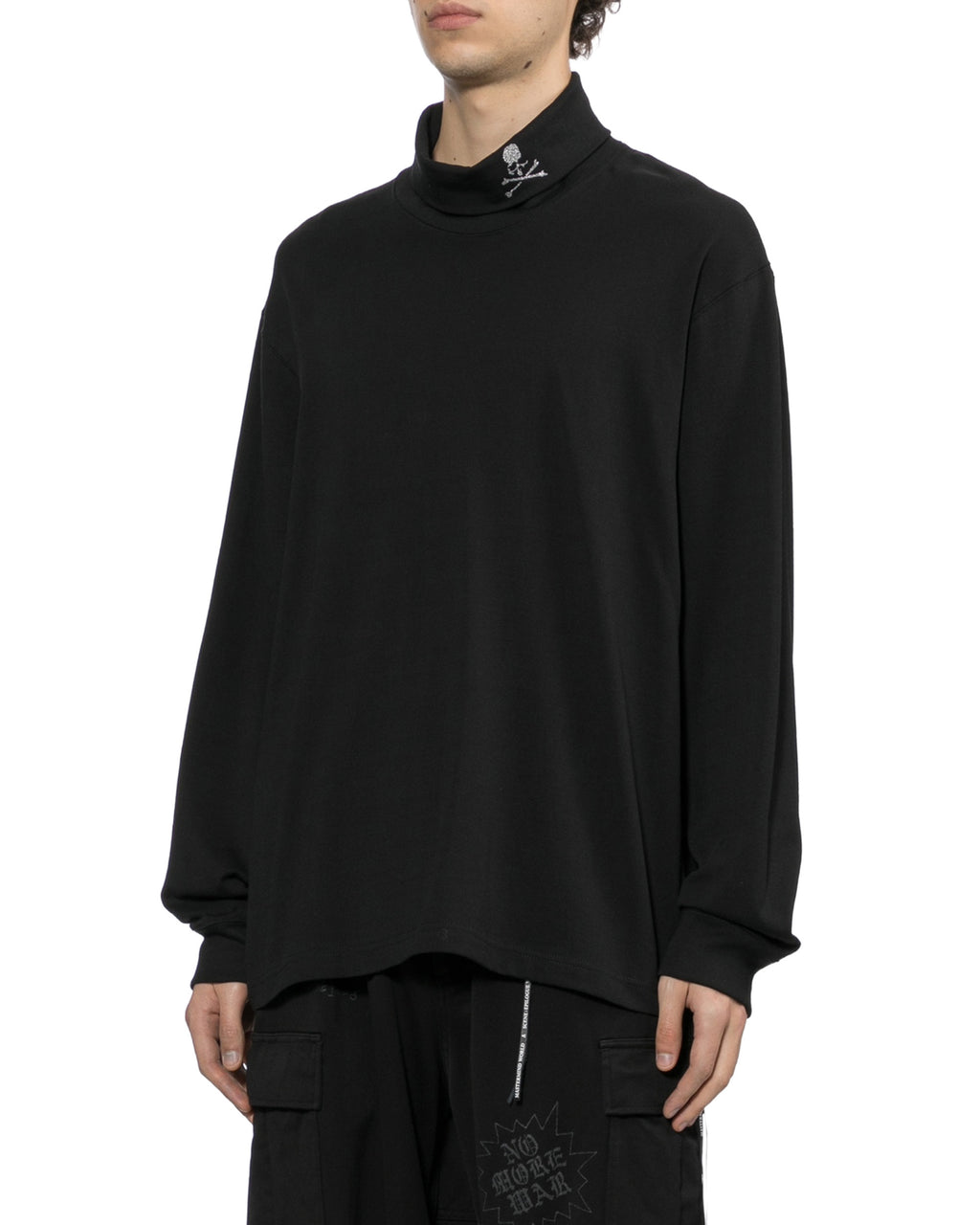 Turtleneck long sleeve tee