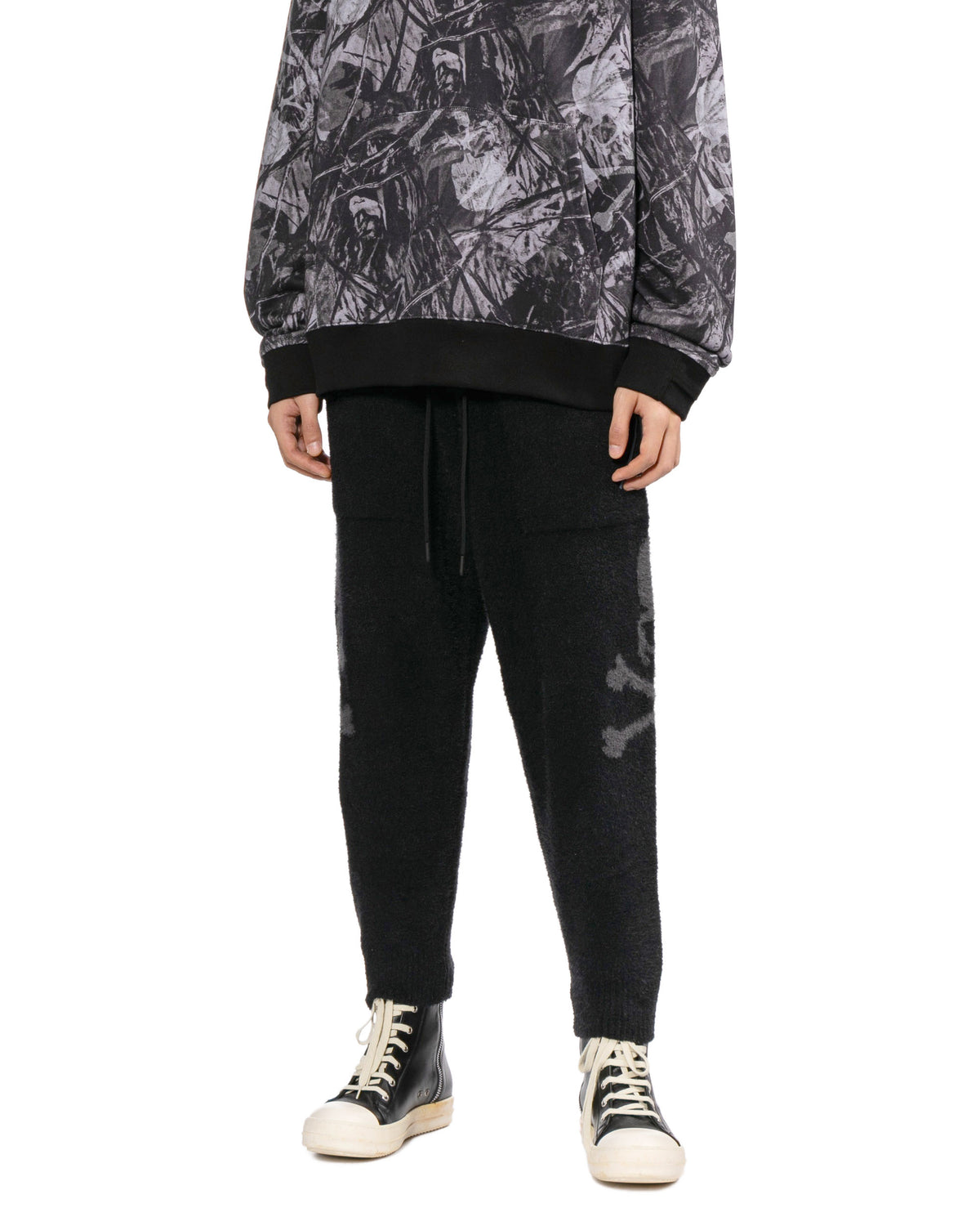 Skull print pants