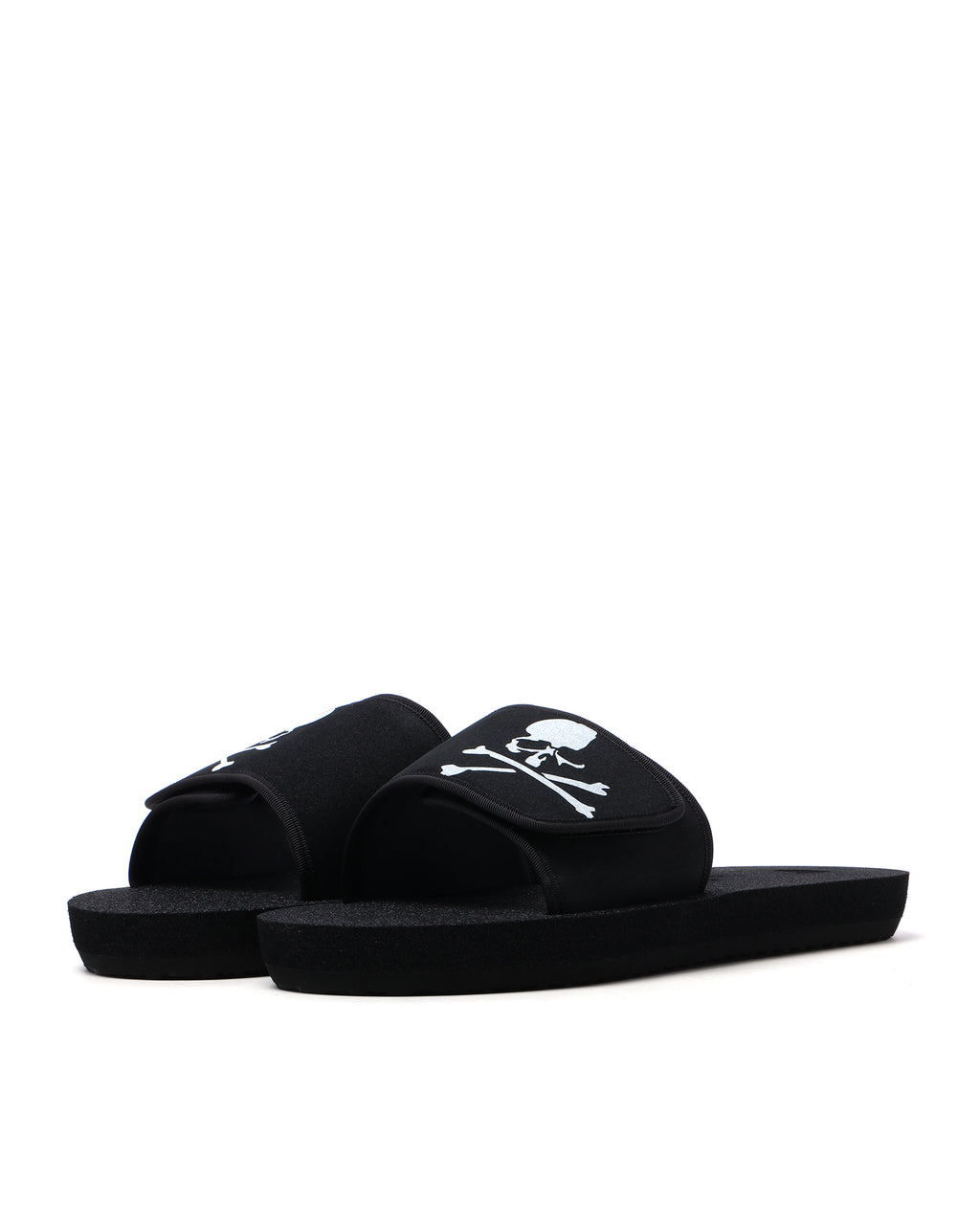 Logo slippers