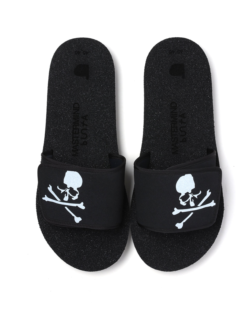 Logo slippers