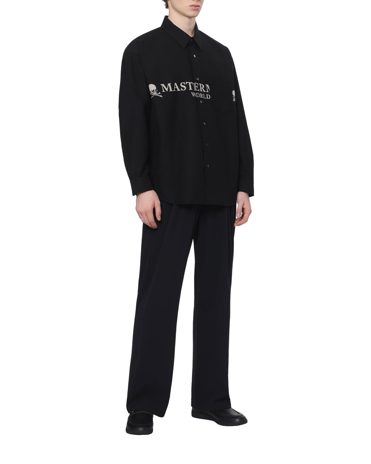 Skull logo shirt
