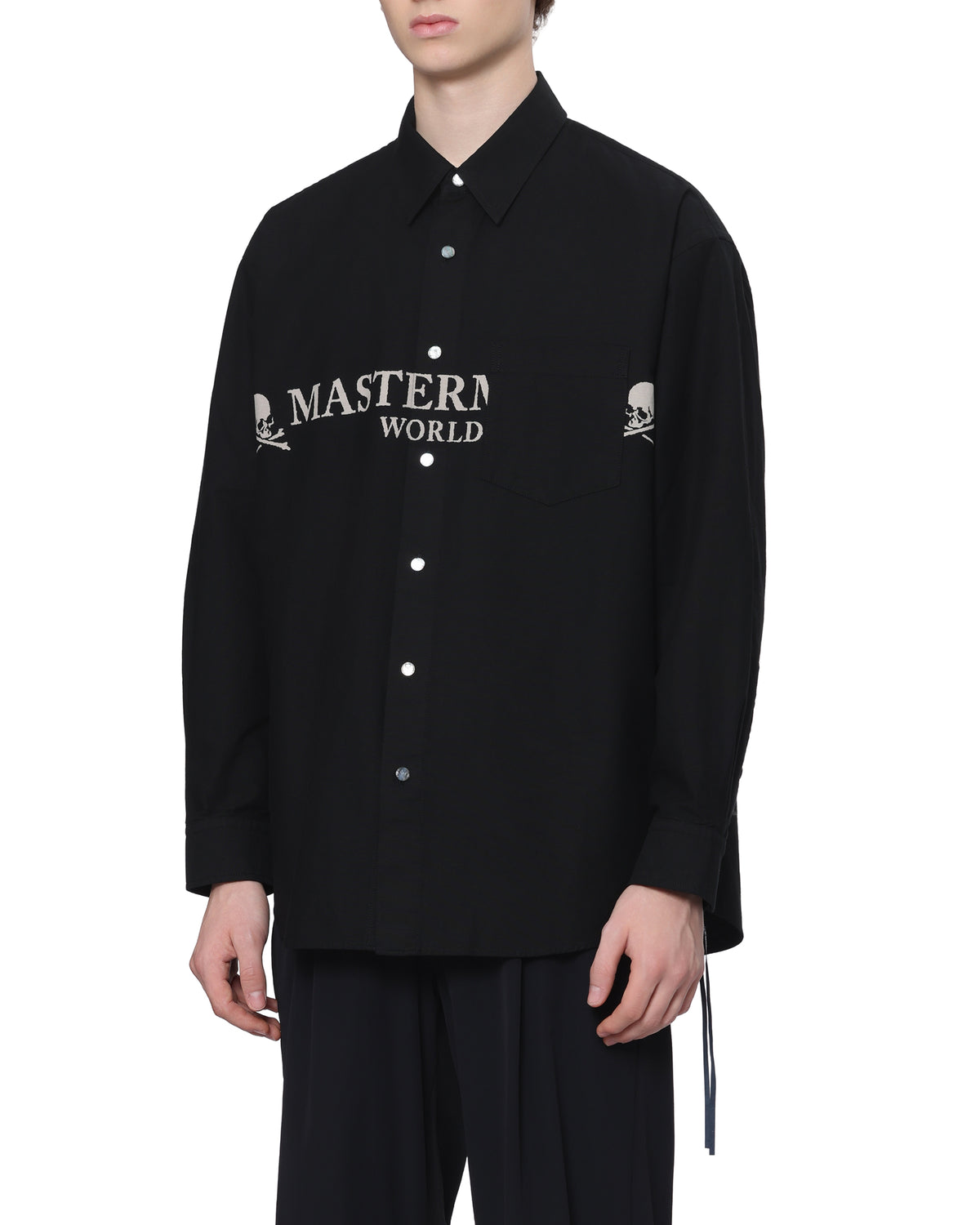 Skull logo shirt