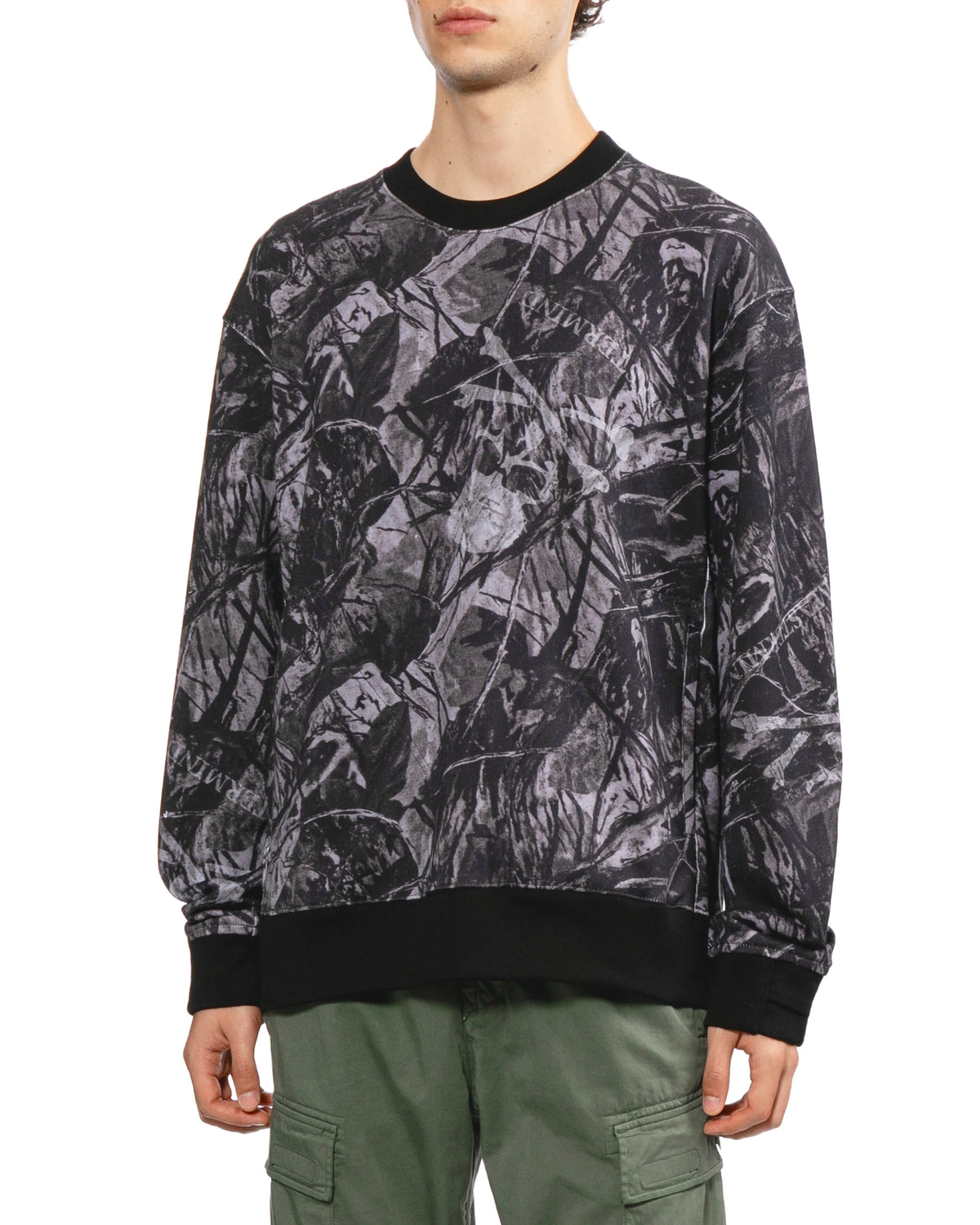 Patterned sweatshirt