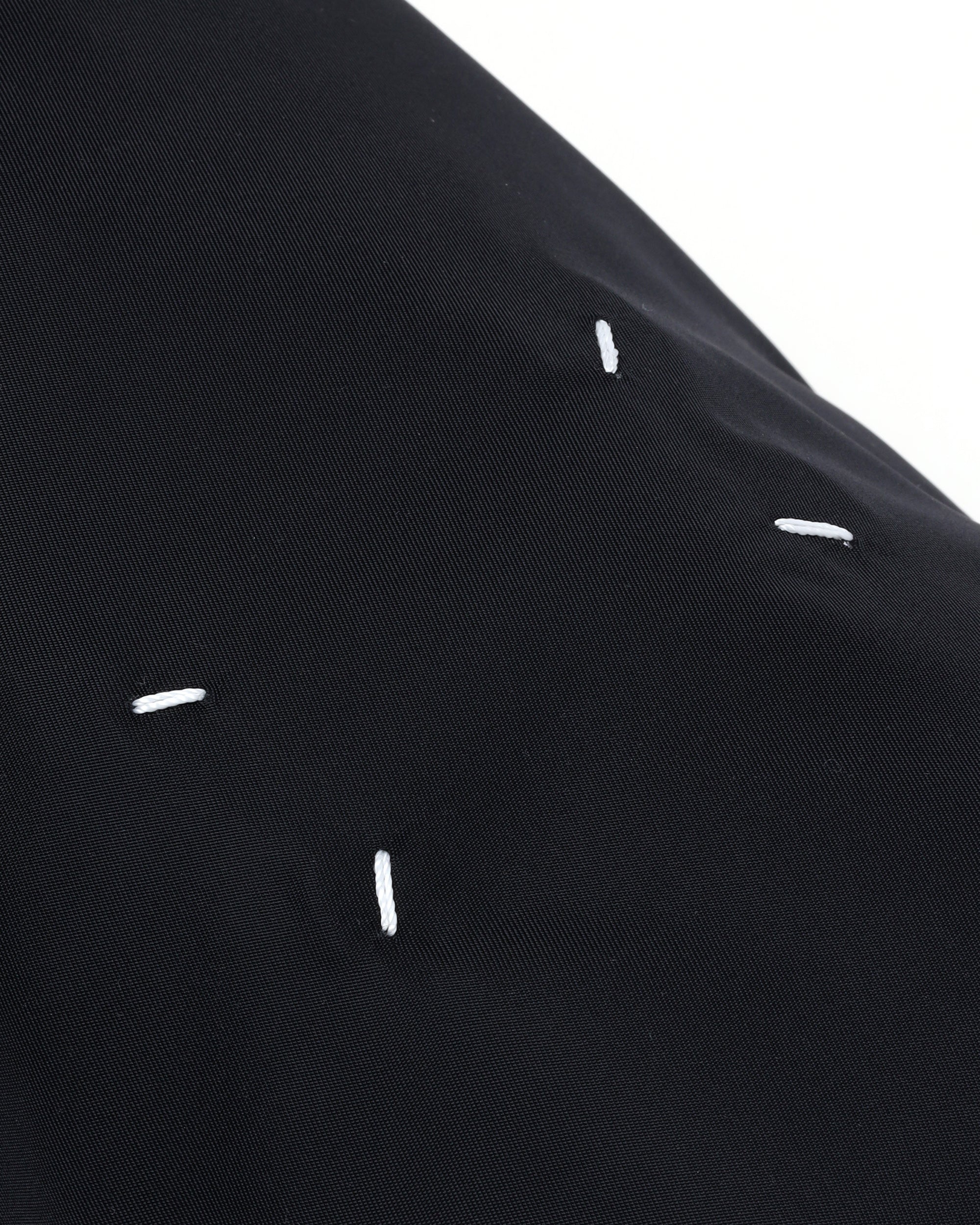 Four-stitch shoulder bag