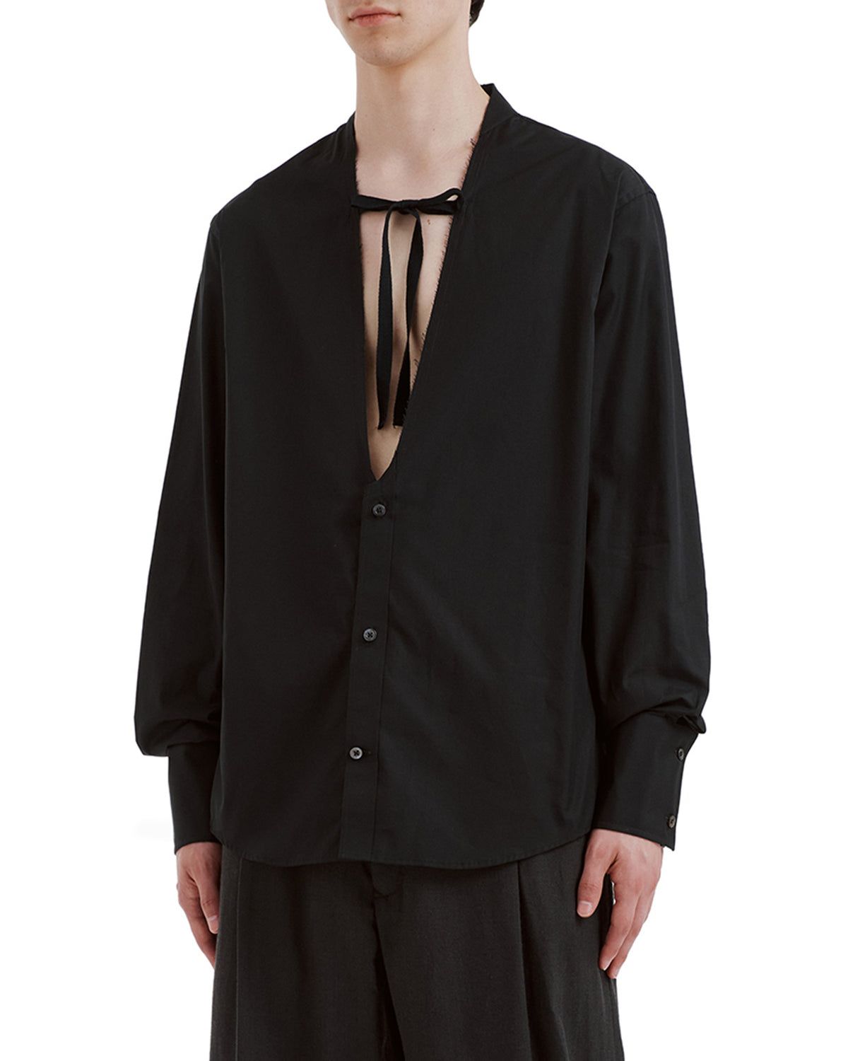 Long-sleeved shirt
