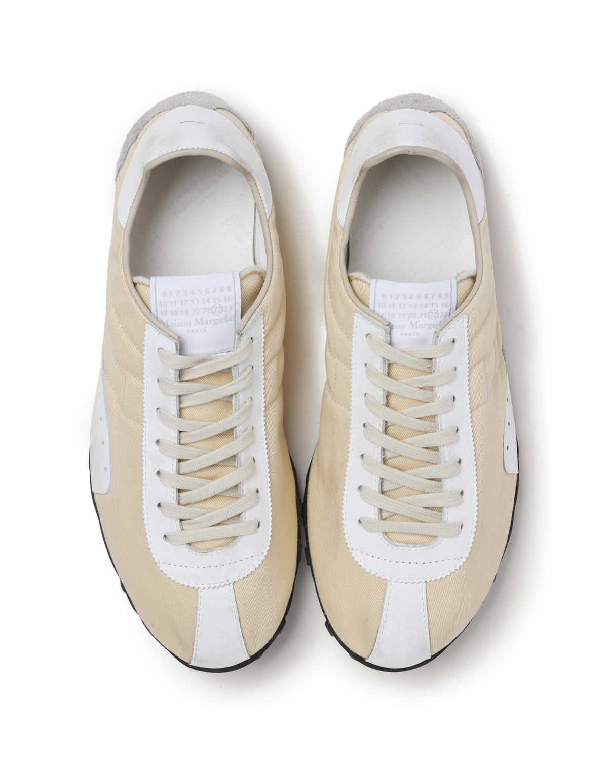 Sprinters sneakers