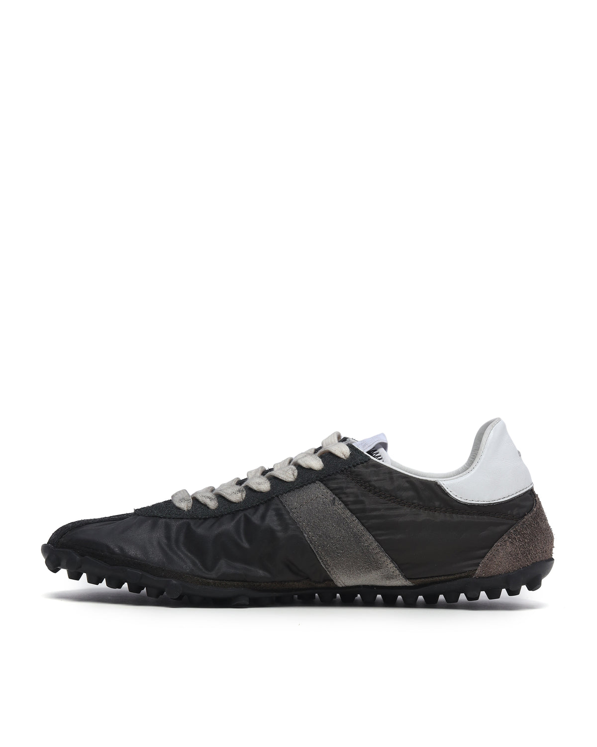 Lace-up sneakers