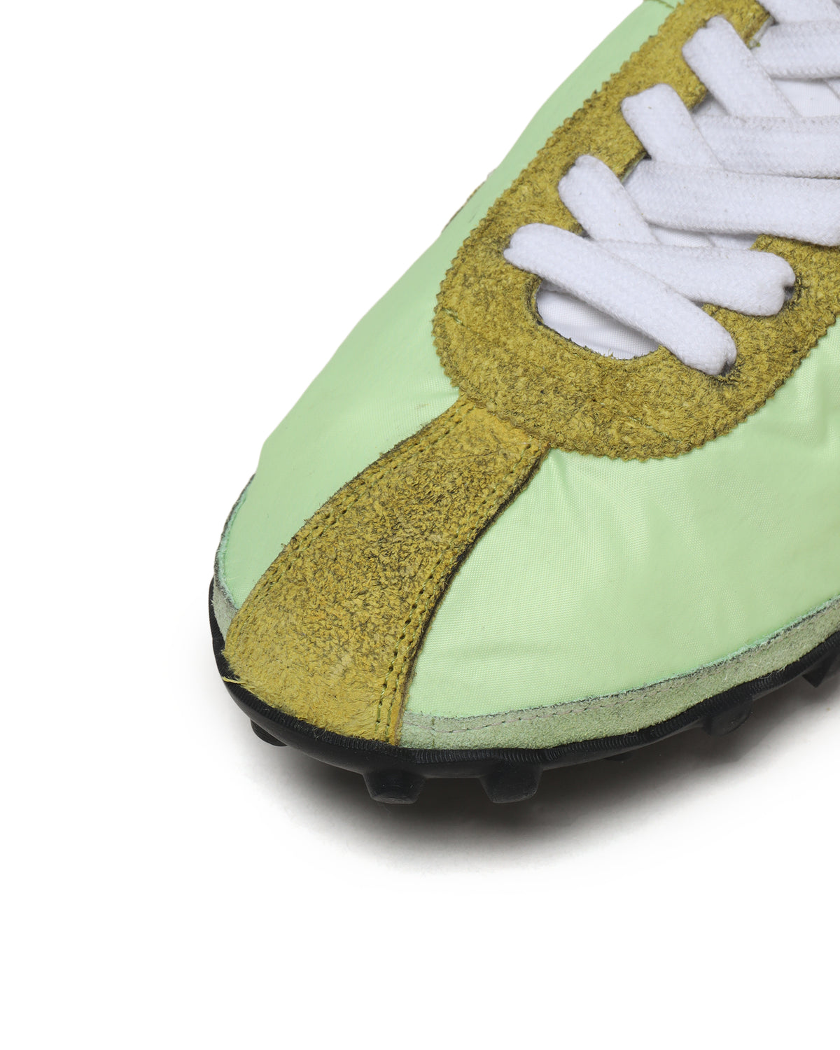 Lace-up sprinters