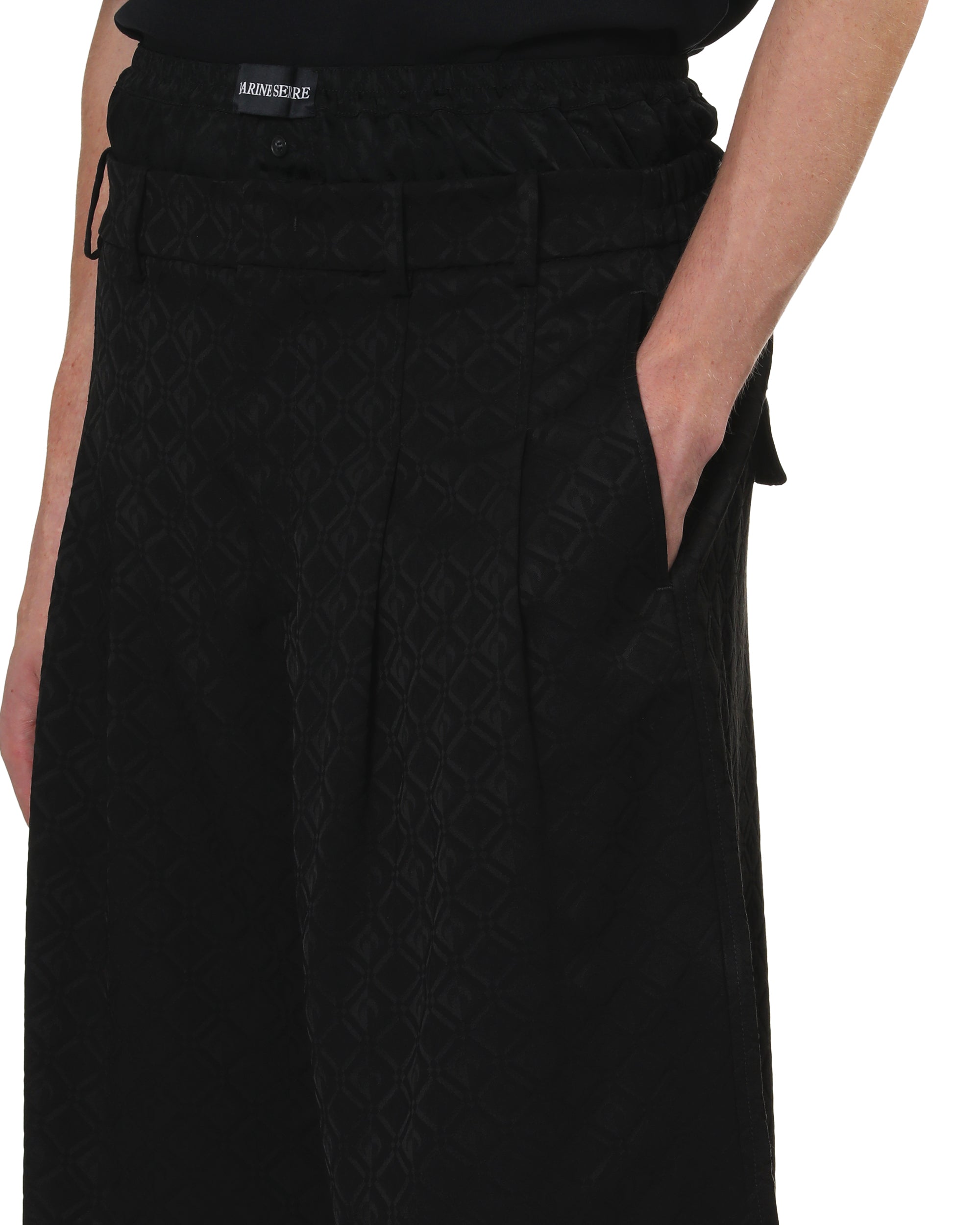 Pleated shorts