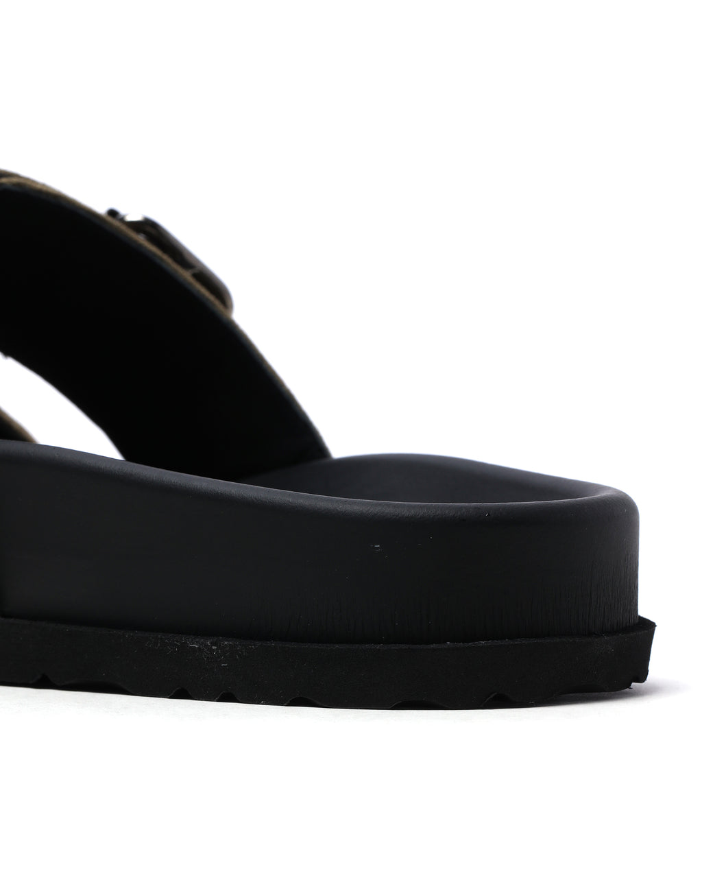 Double buckle slippers