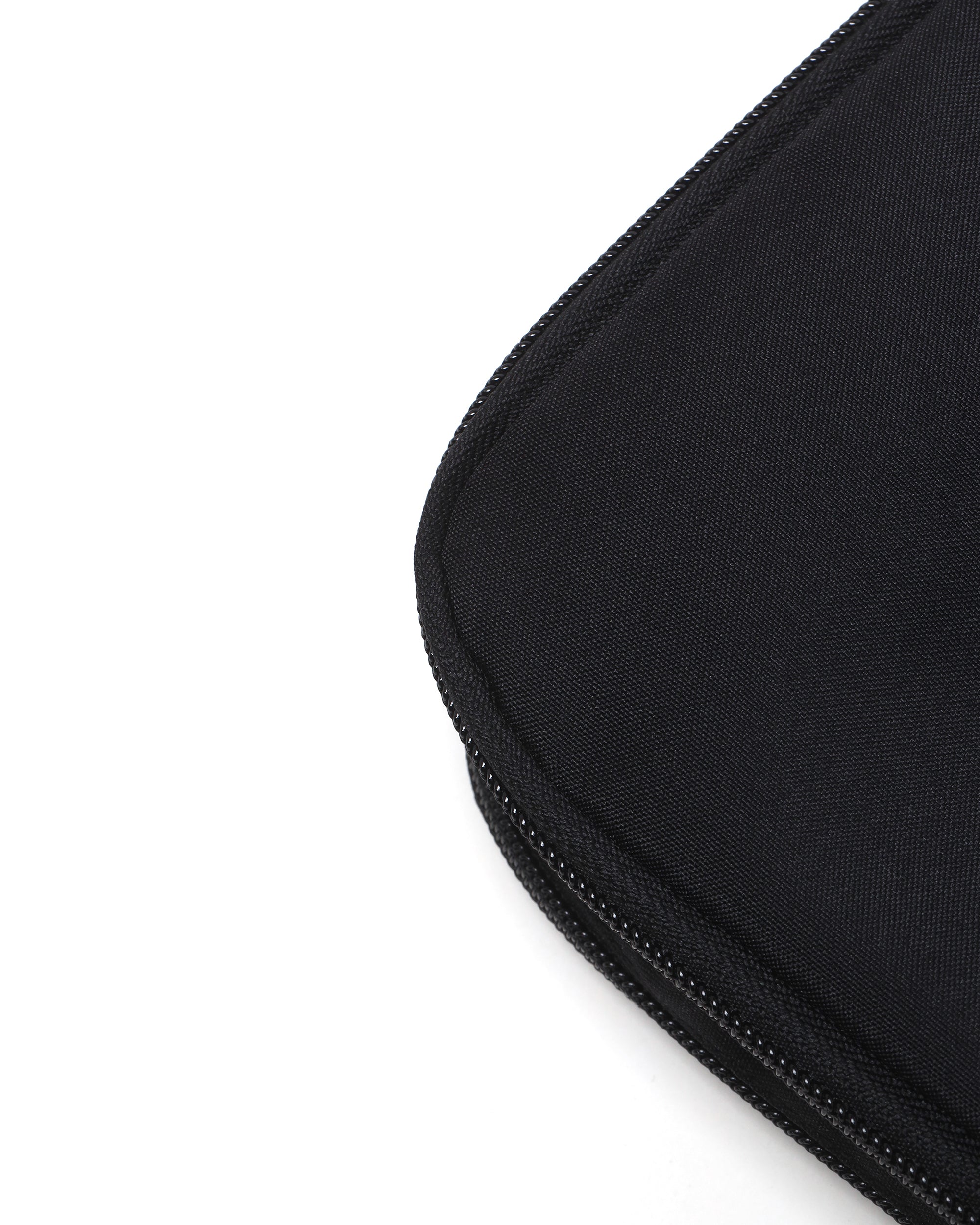 Travel pouch-L