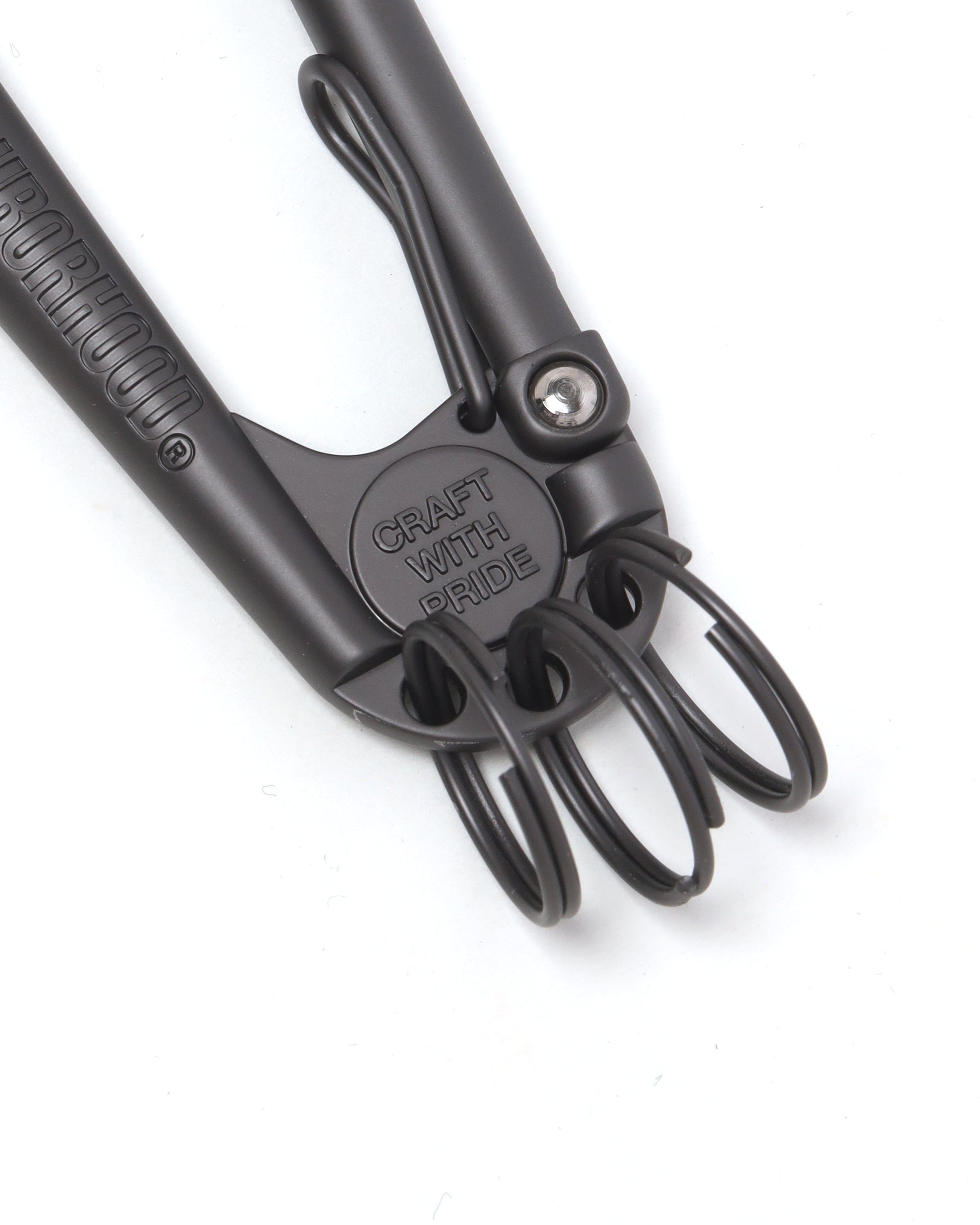 Carabiner keyholder