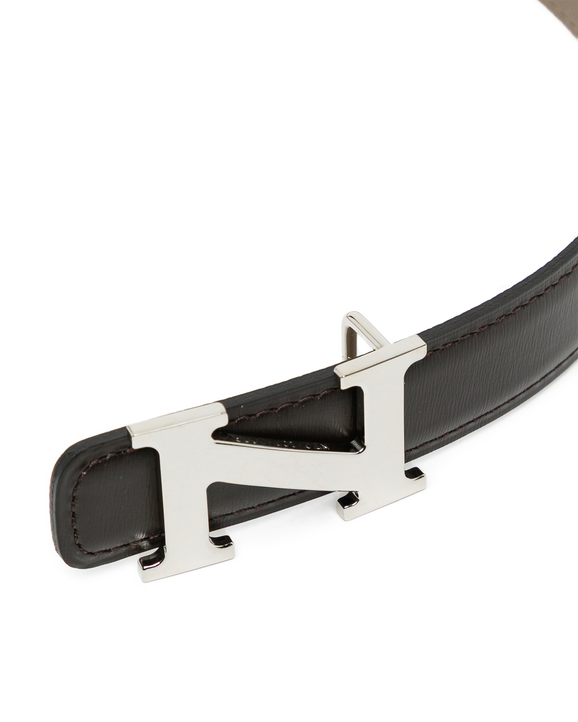 Letter buckle belt
