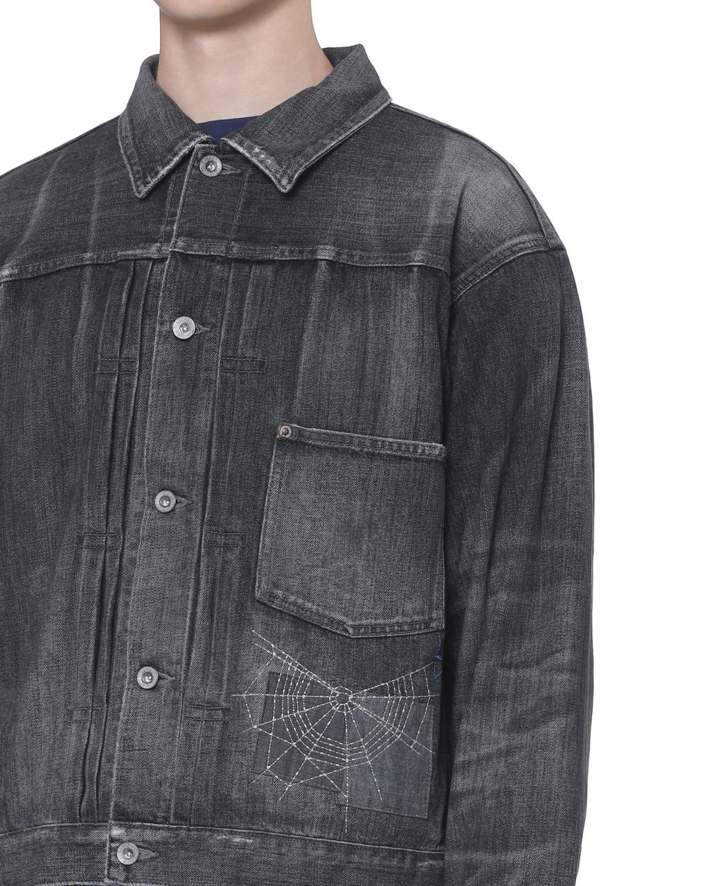 Embroidered denim jacket
