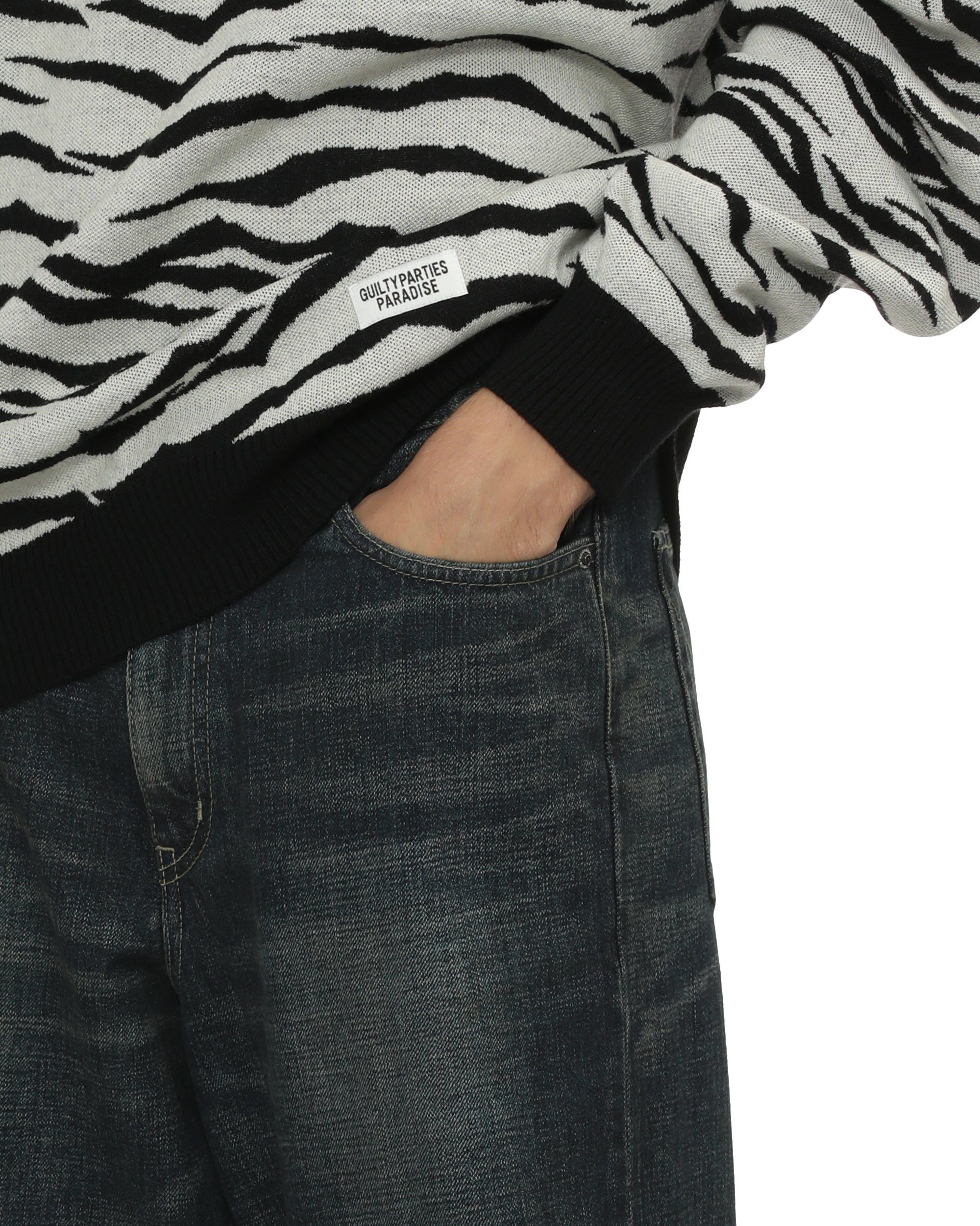 Washed denim pants
