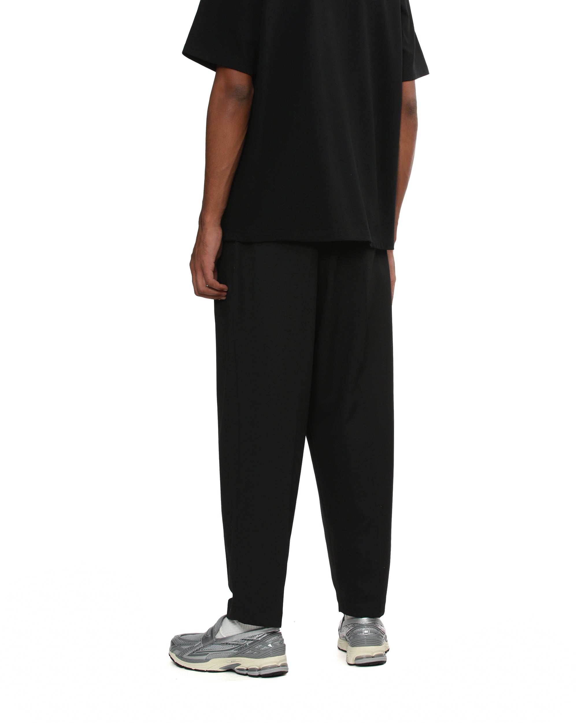 Pleated trousers