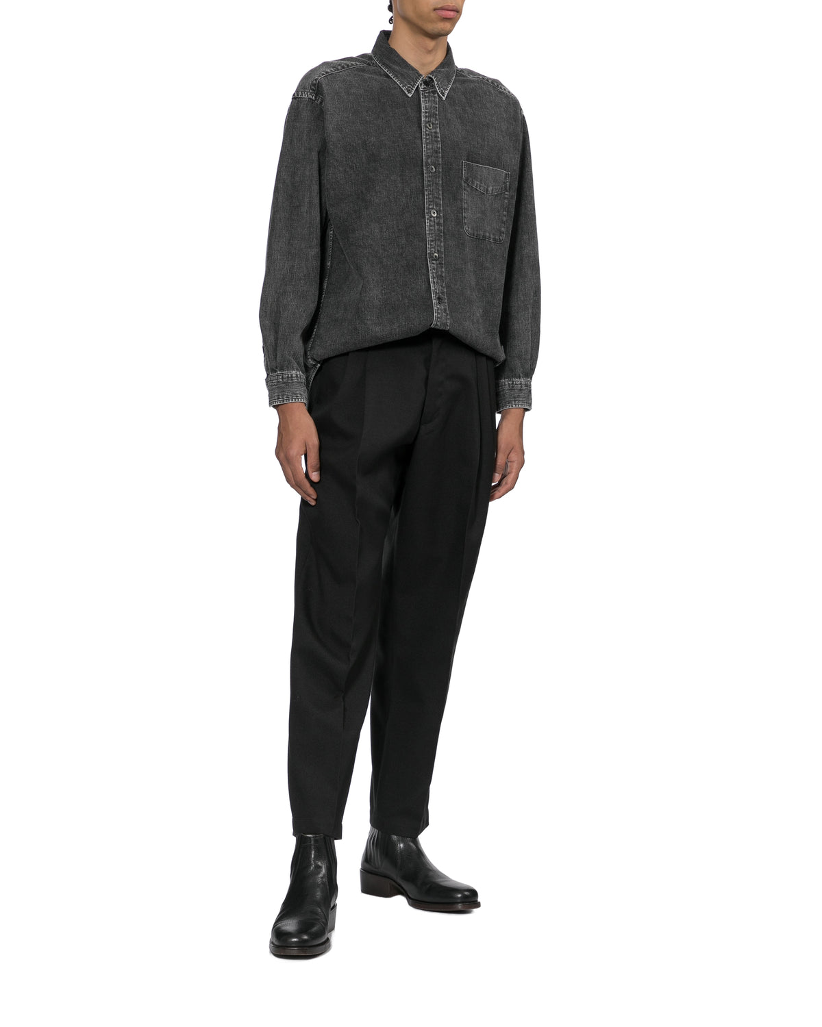 Pleated wide-leg pants