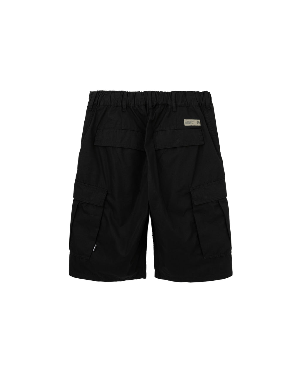 Wide cargo shorts