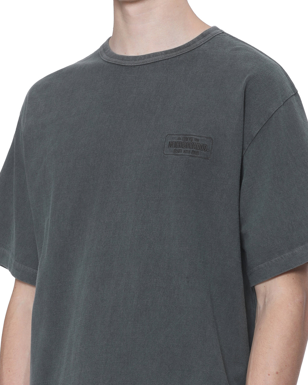 Embroidered tee