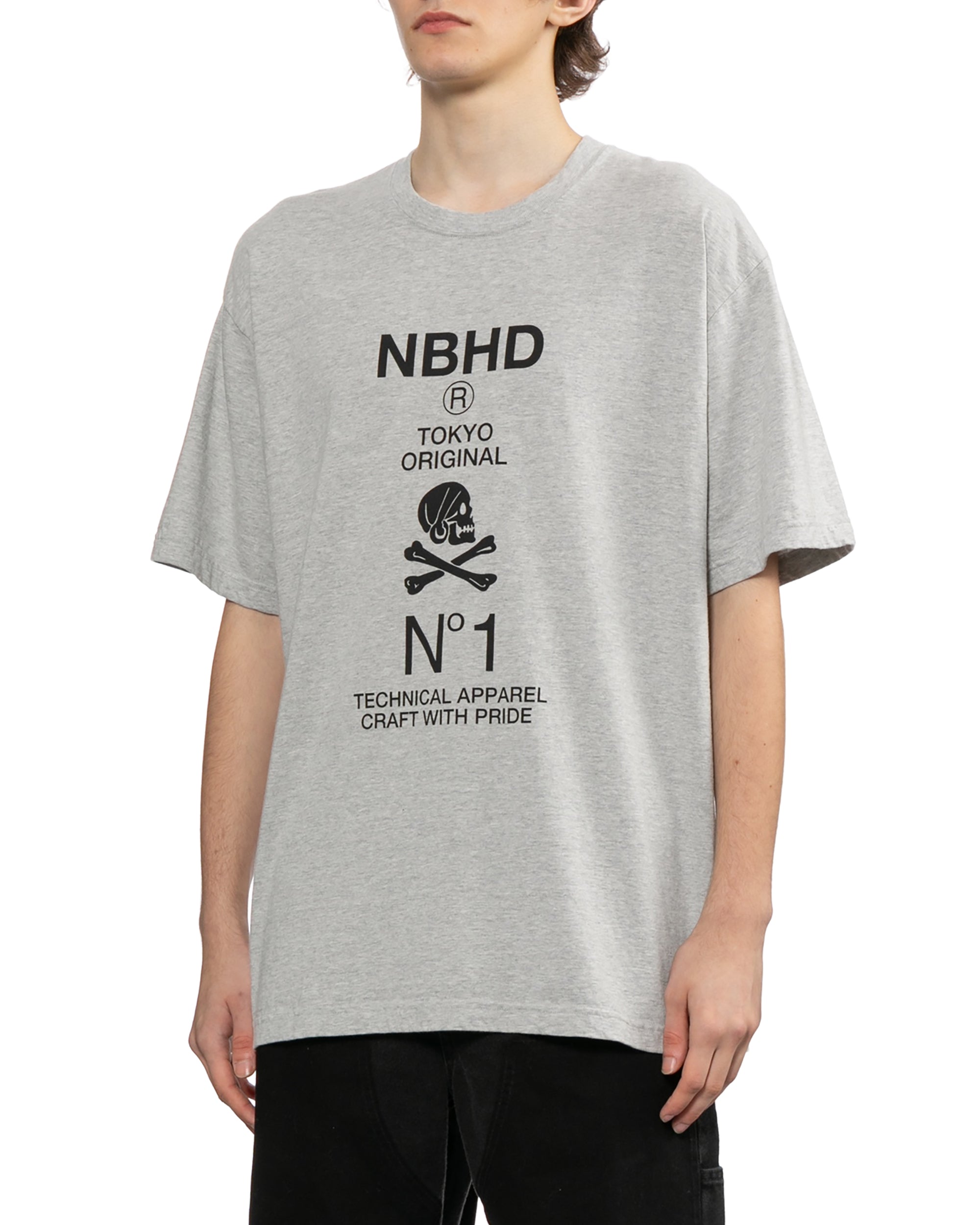 Graphic tee