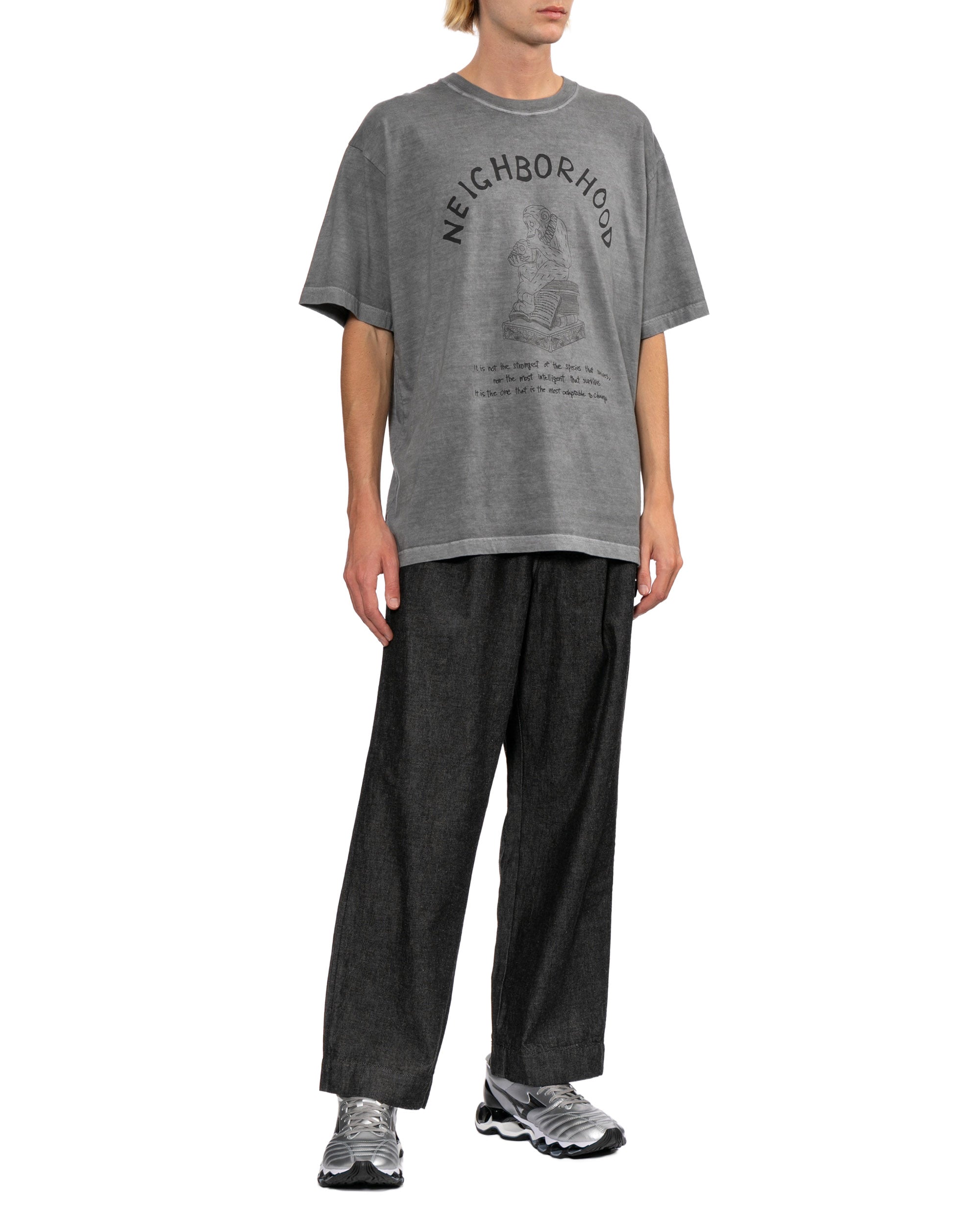 Graphic tee