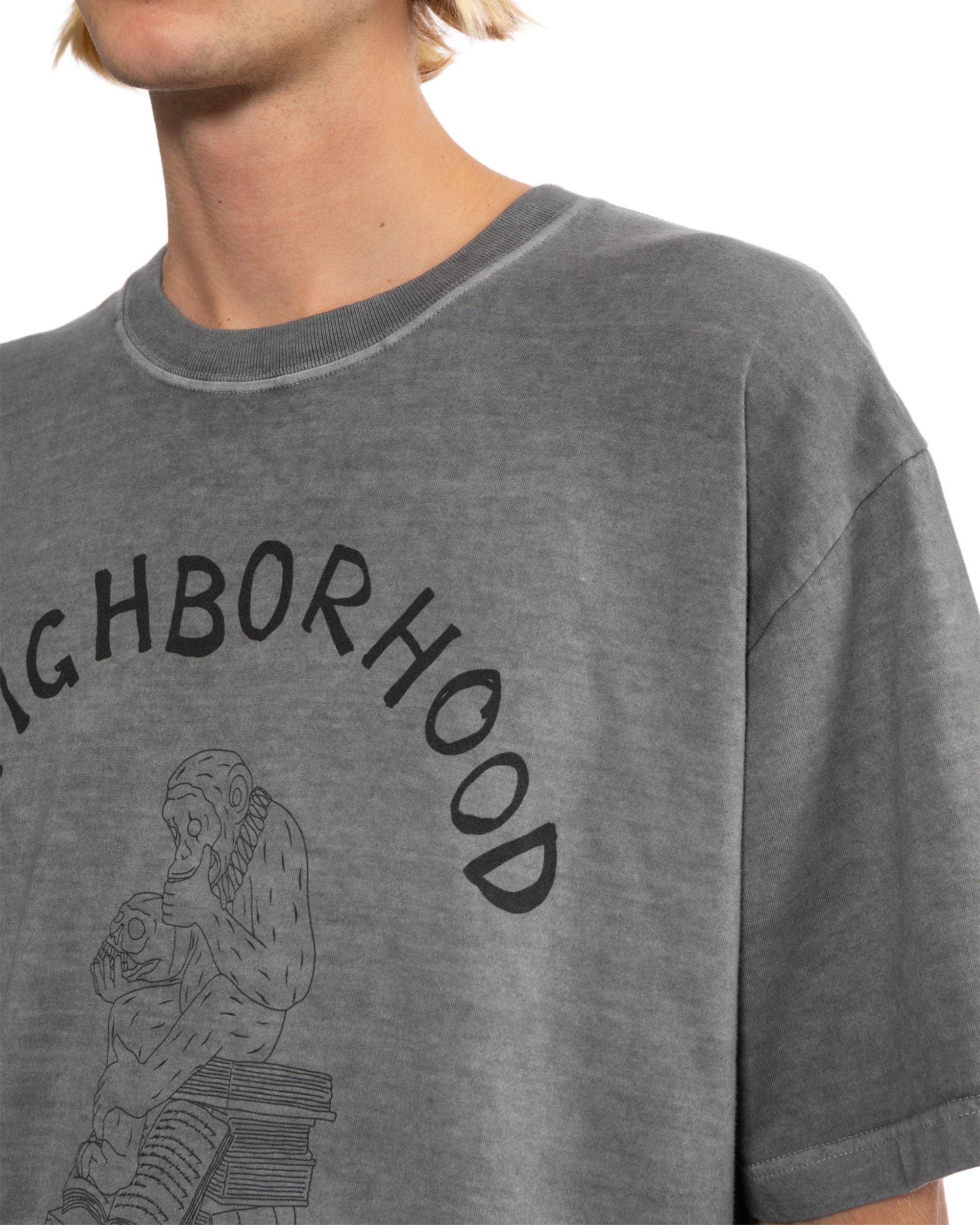 Graphic tee