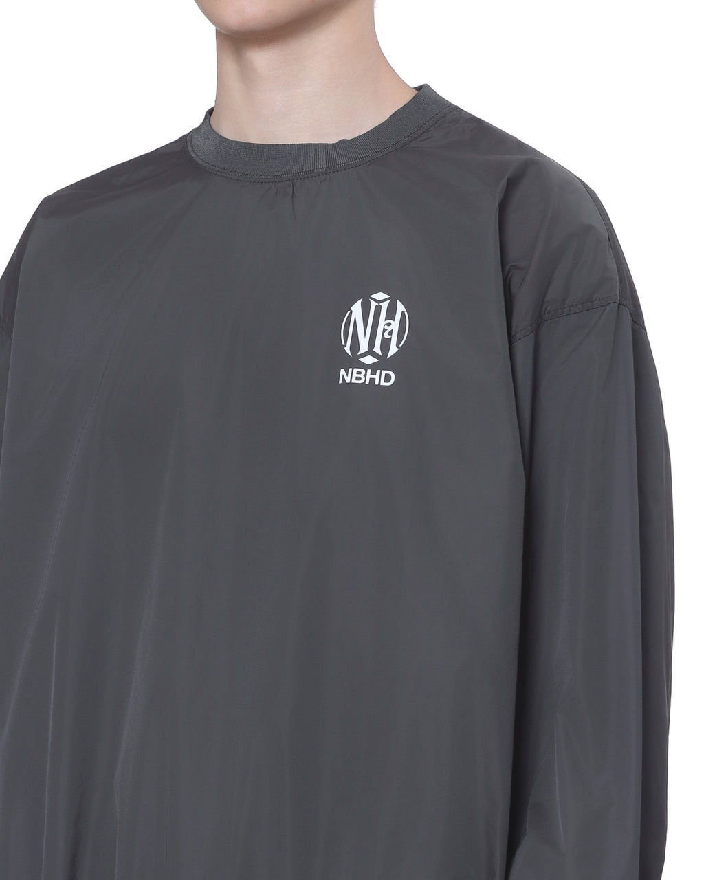 Crew neck long sleeve pullover