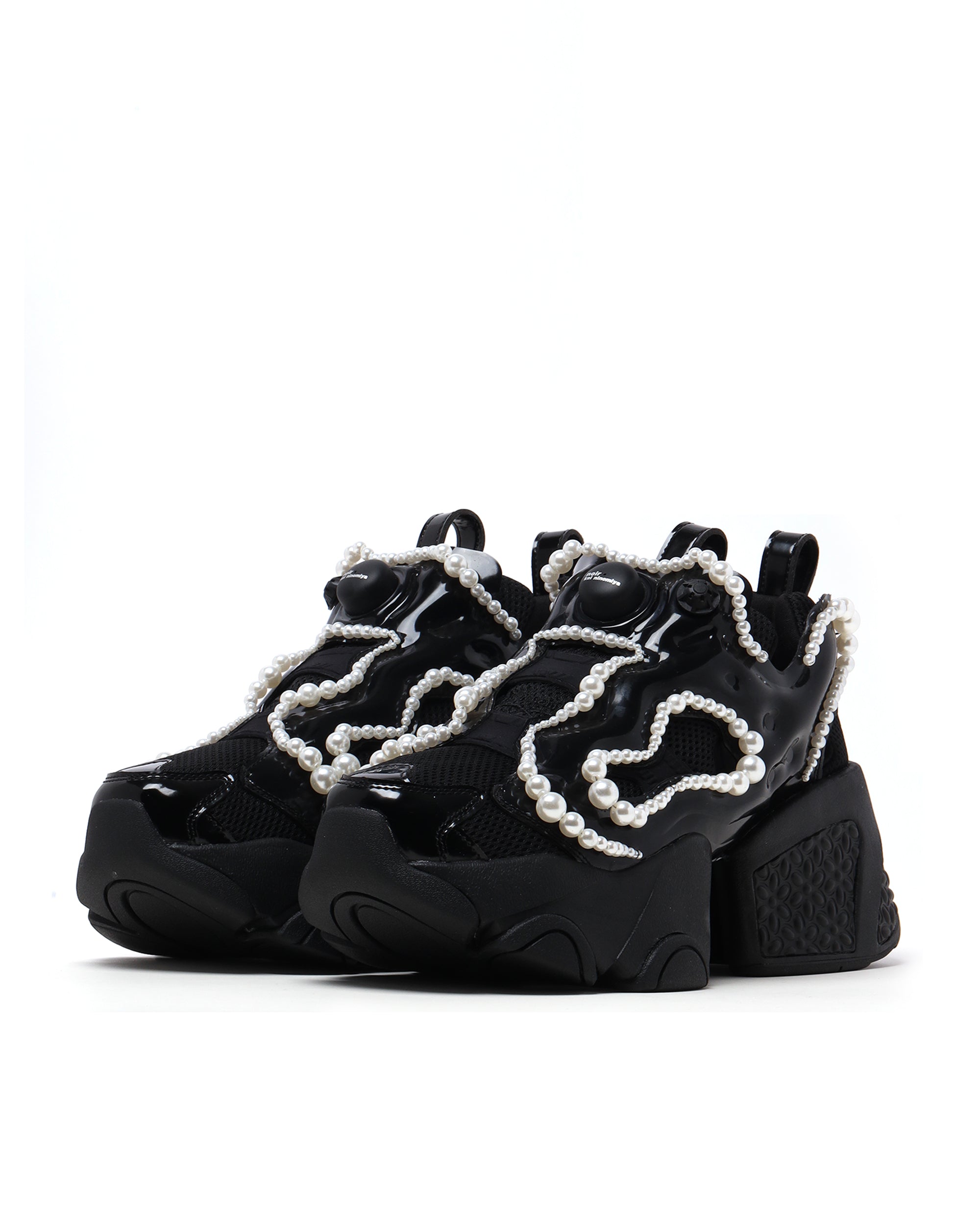 Flying pearl pump fury sneakers