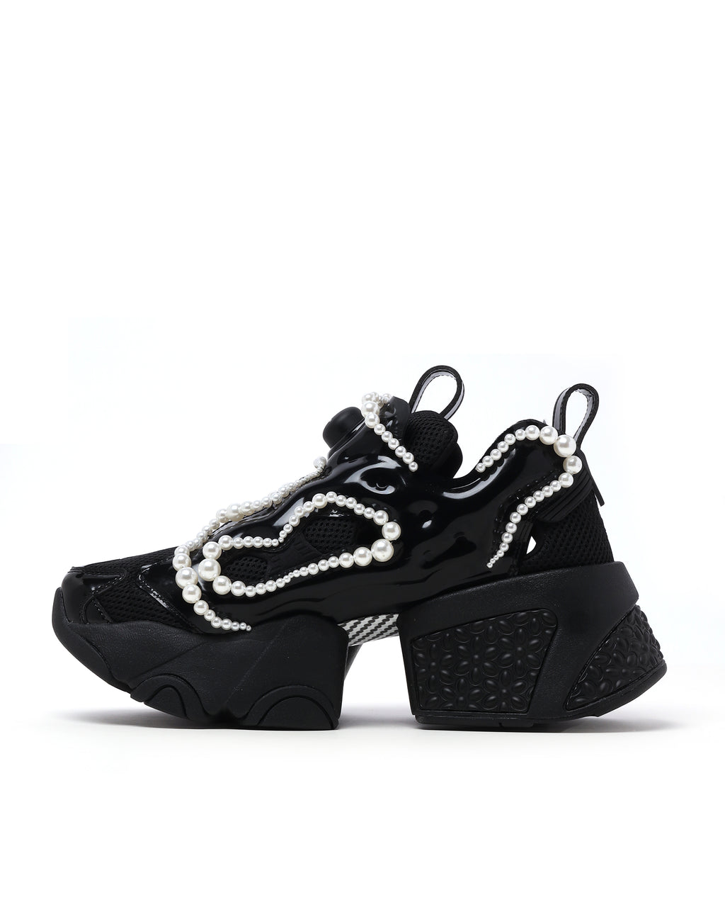 Flying pearl pump fury sneakers