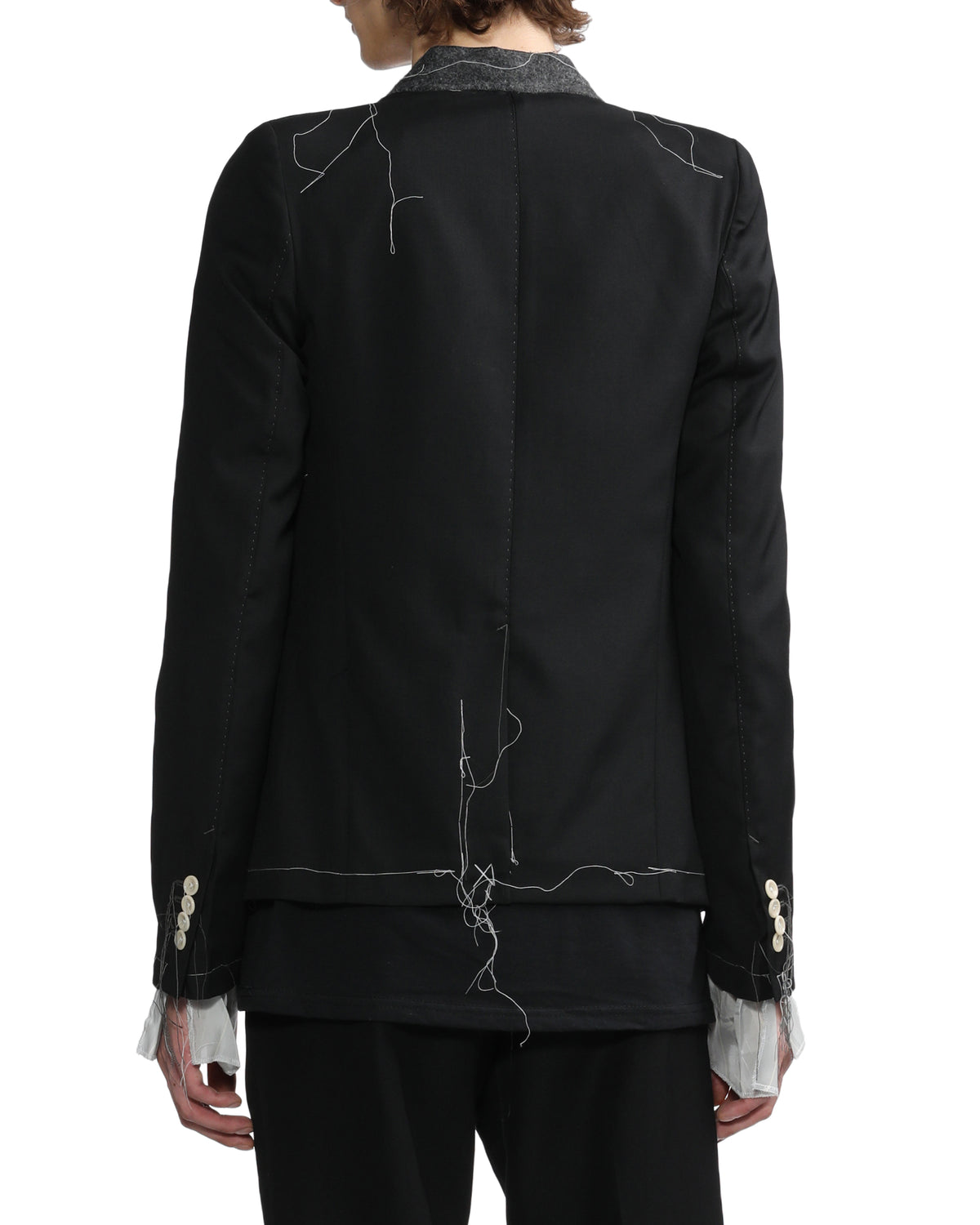 Contrasting neck jacket