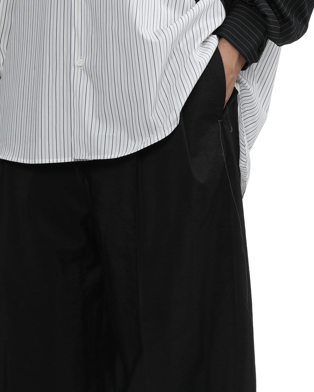Relax wide-leg pants