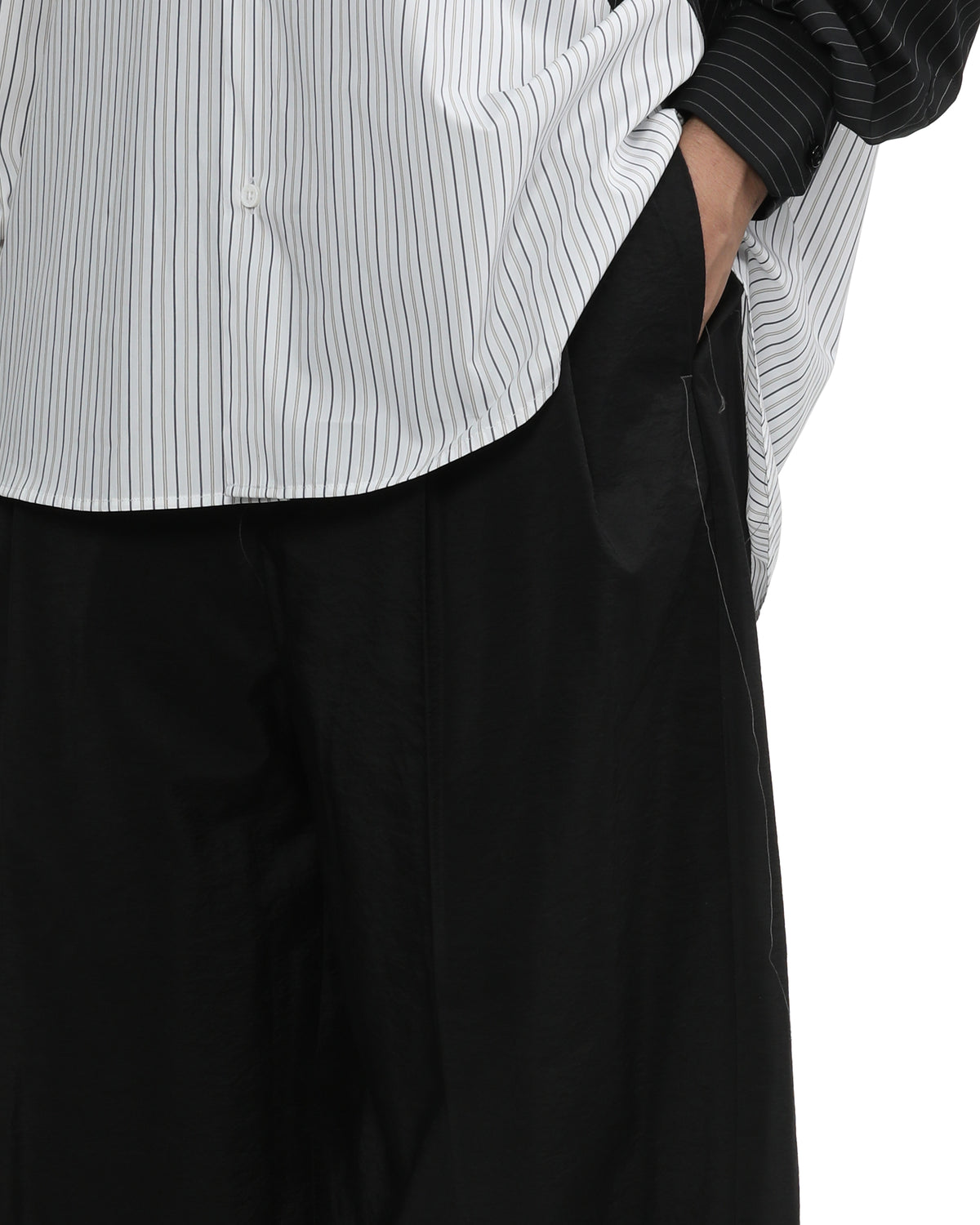 Relax wide-leg pants
