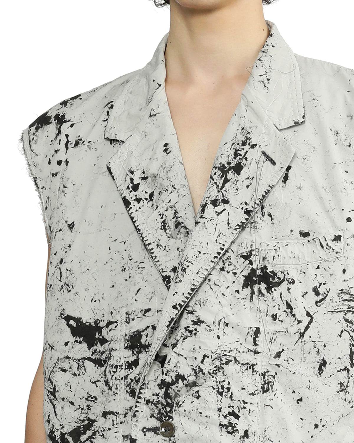 Printed sleeveless blazer