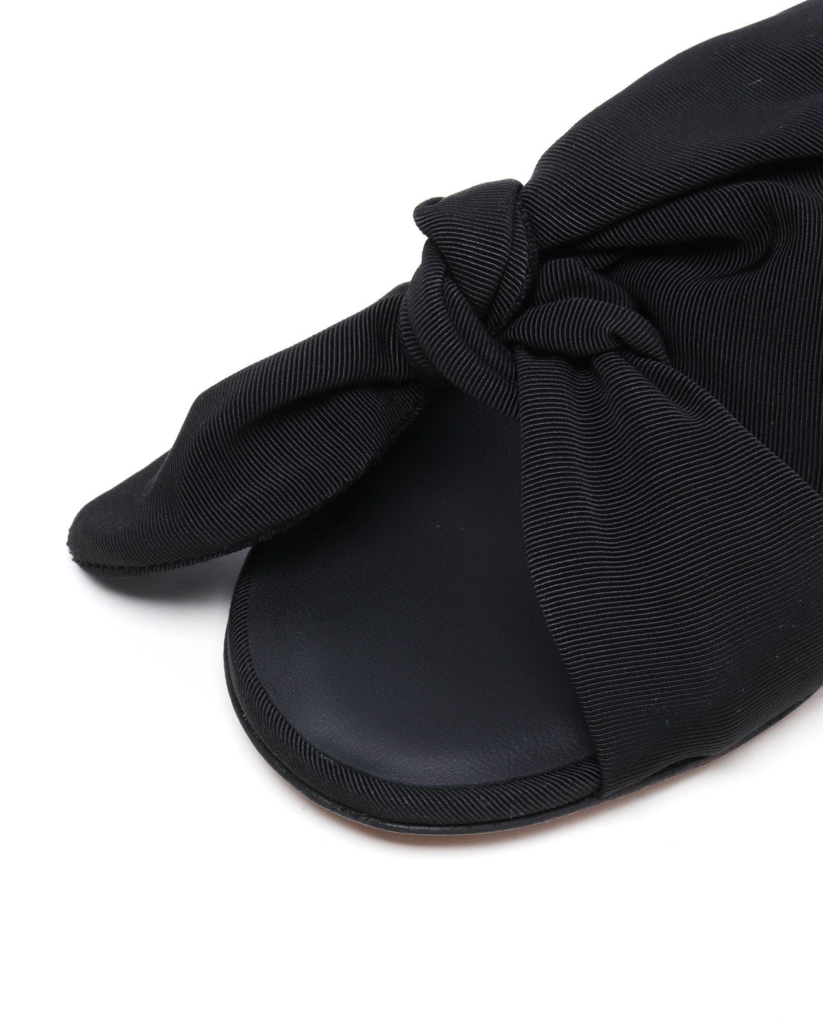 Diana mule