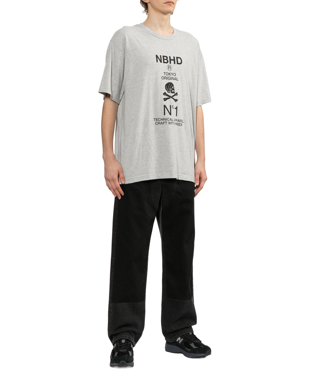 2002DX sneakers