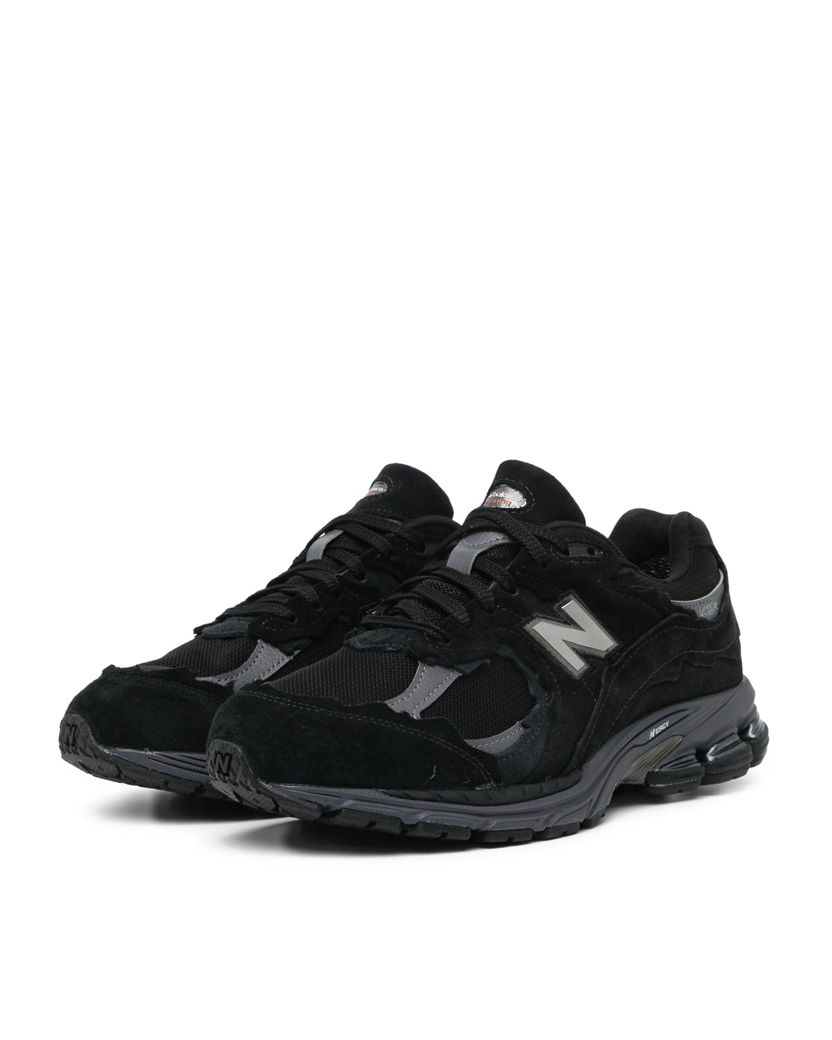 2002DX sneakers