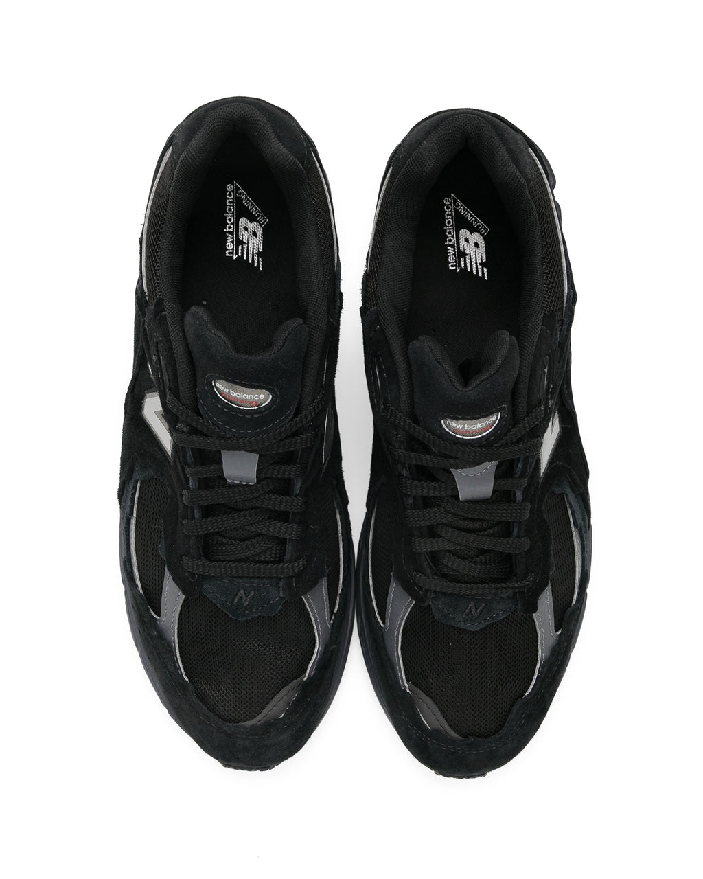 2002DX sneakers