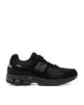 2002R sneakers