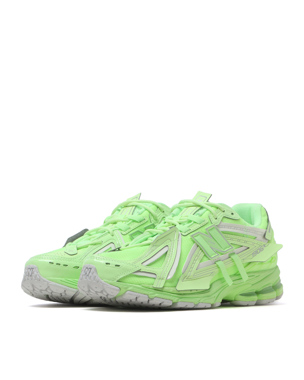 1906A sneakers