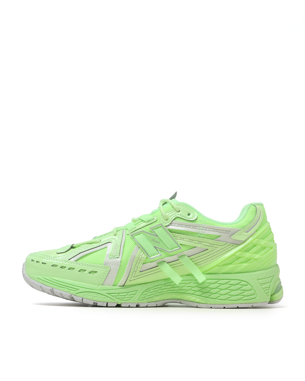 1906A sneakers