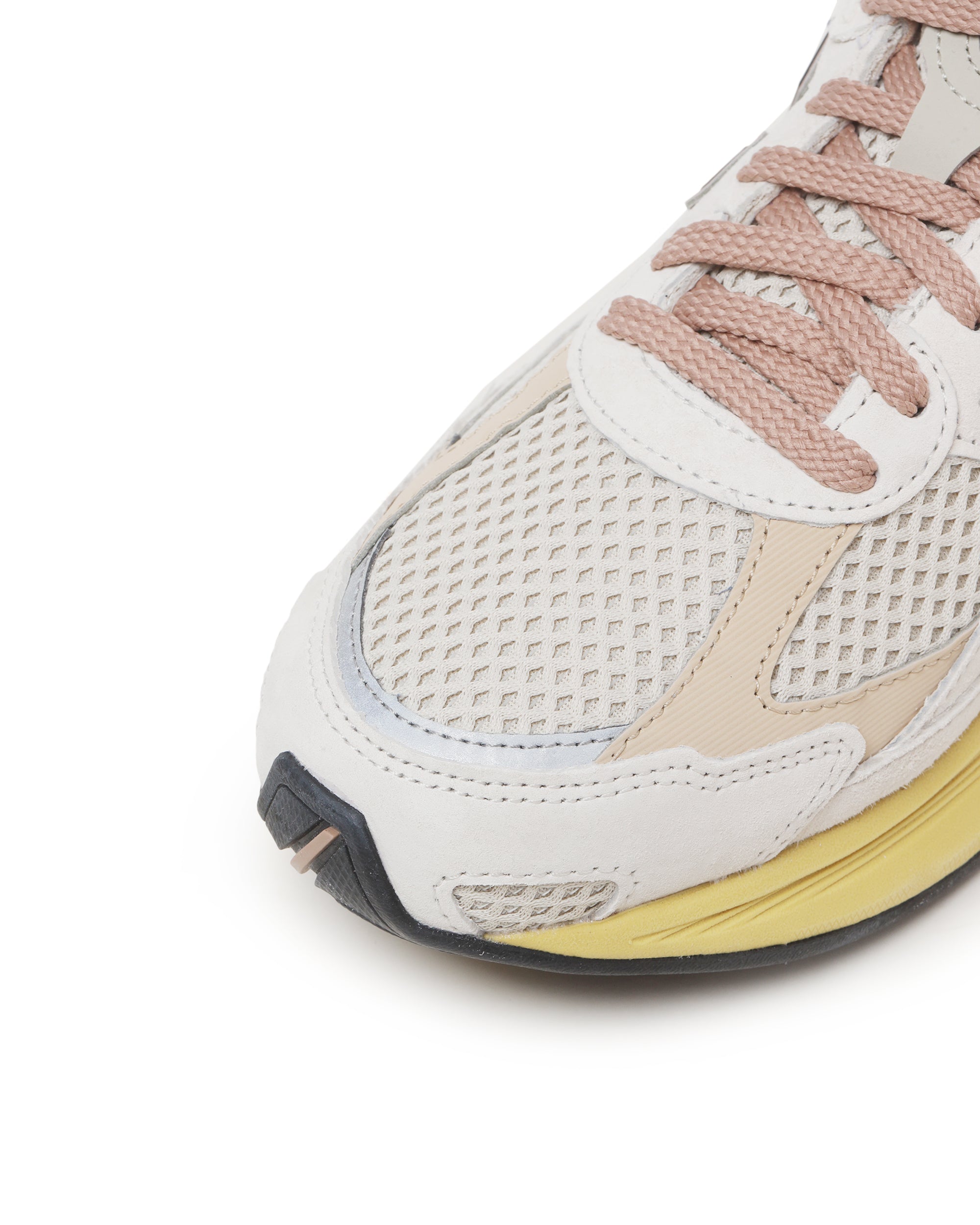 2010 sneakers