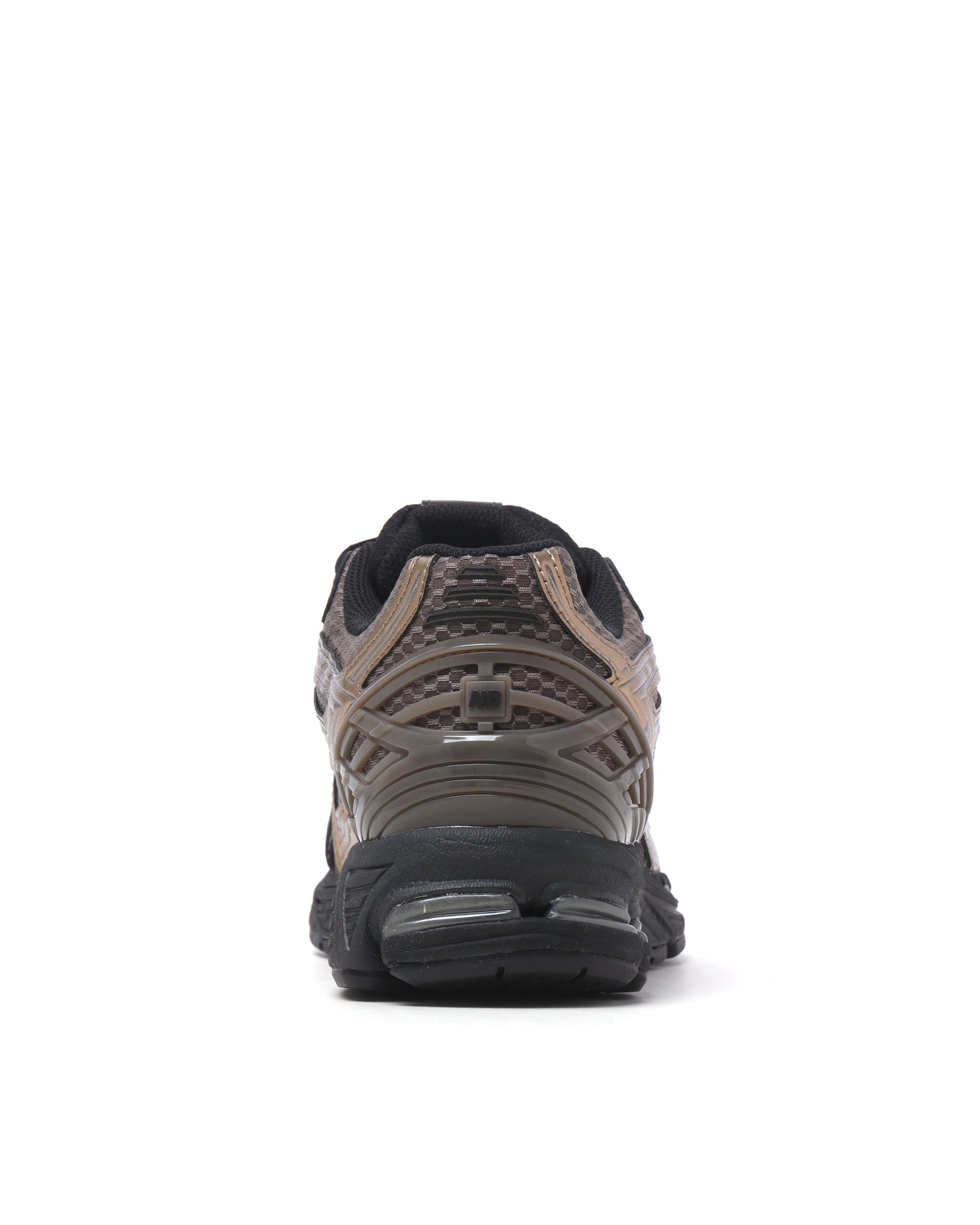 1906R sneakers