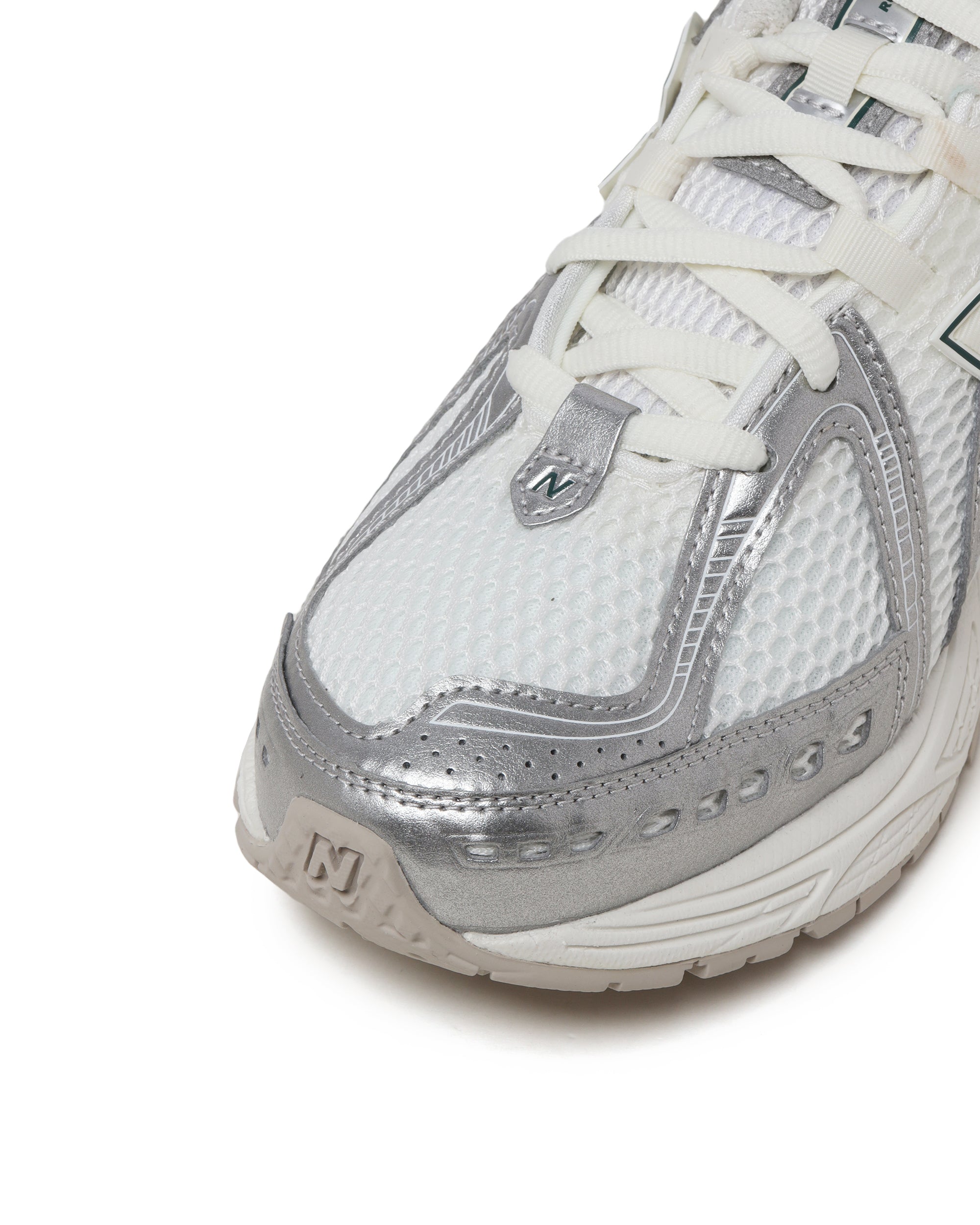 1906R sneakers