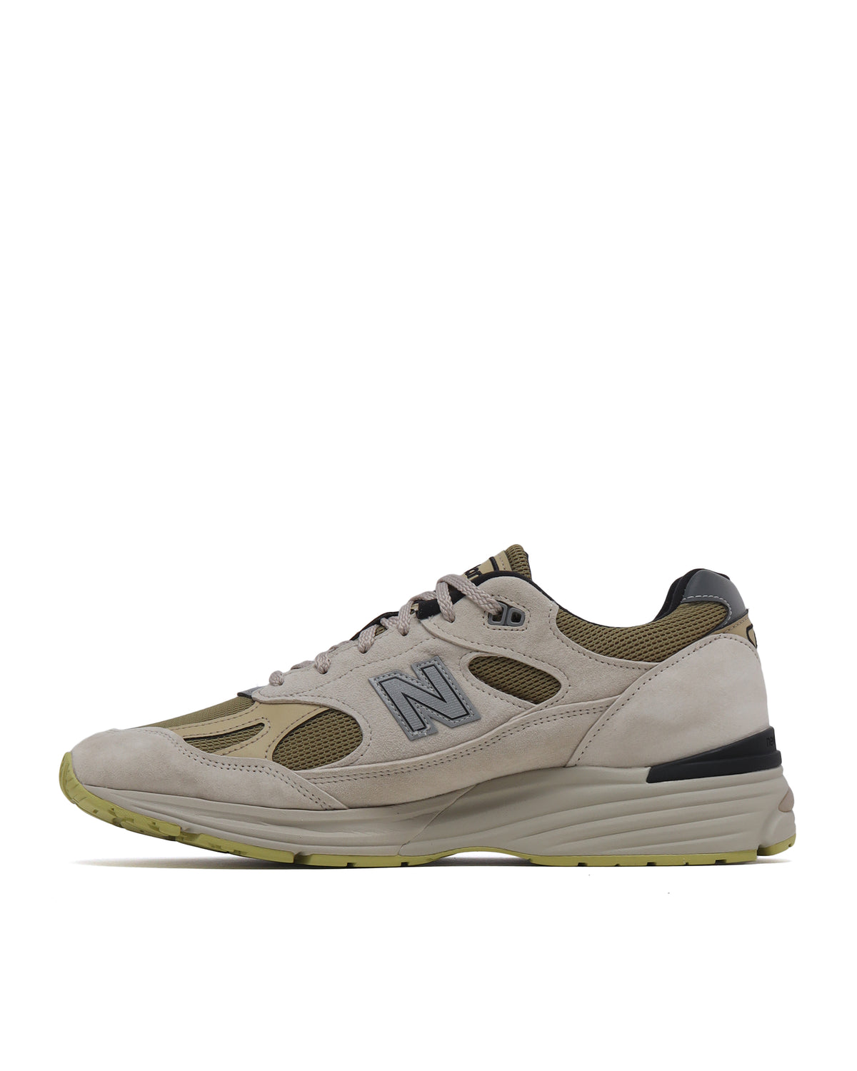 991v2 sneakers