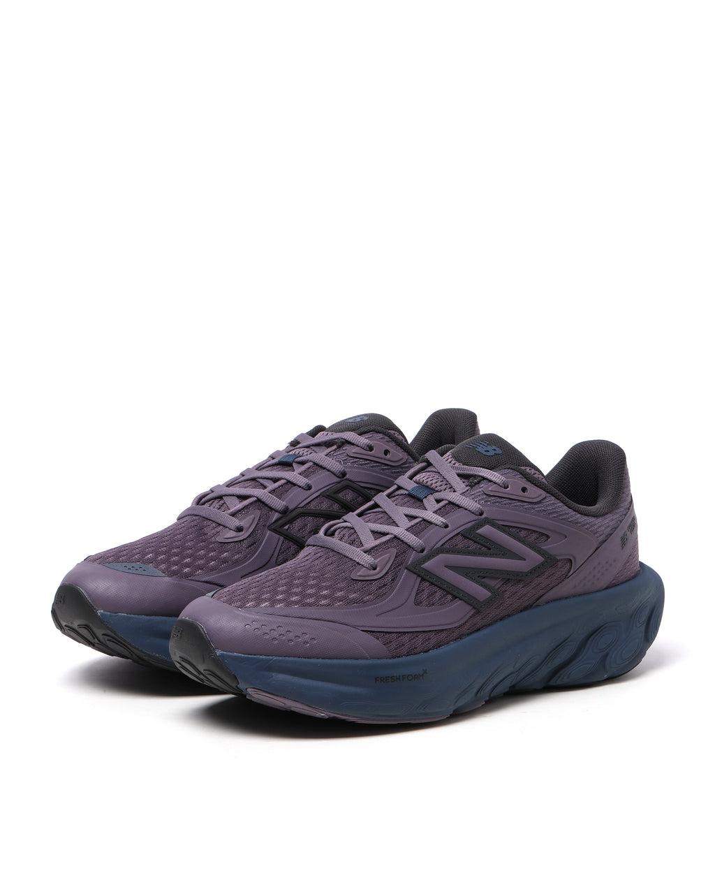 Run energy fresh foam sneakers