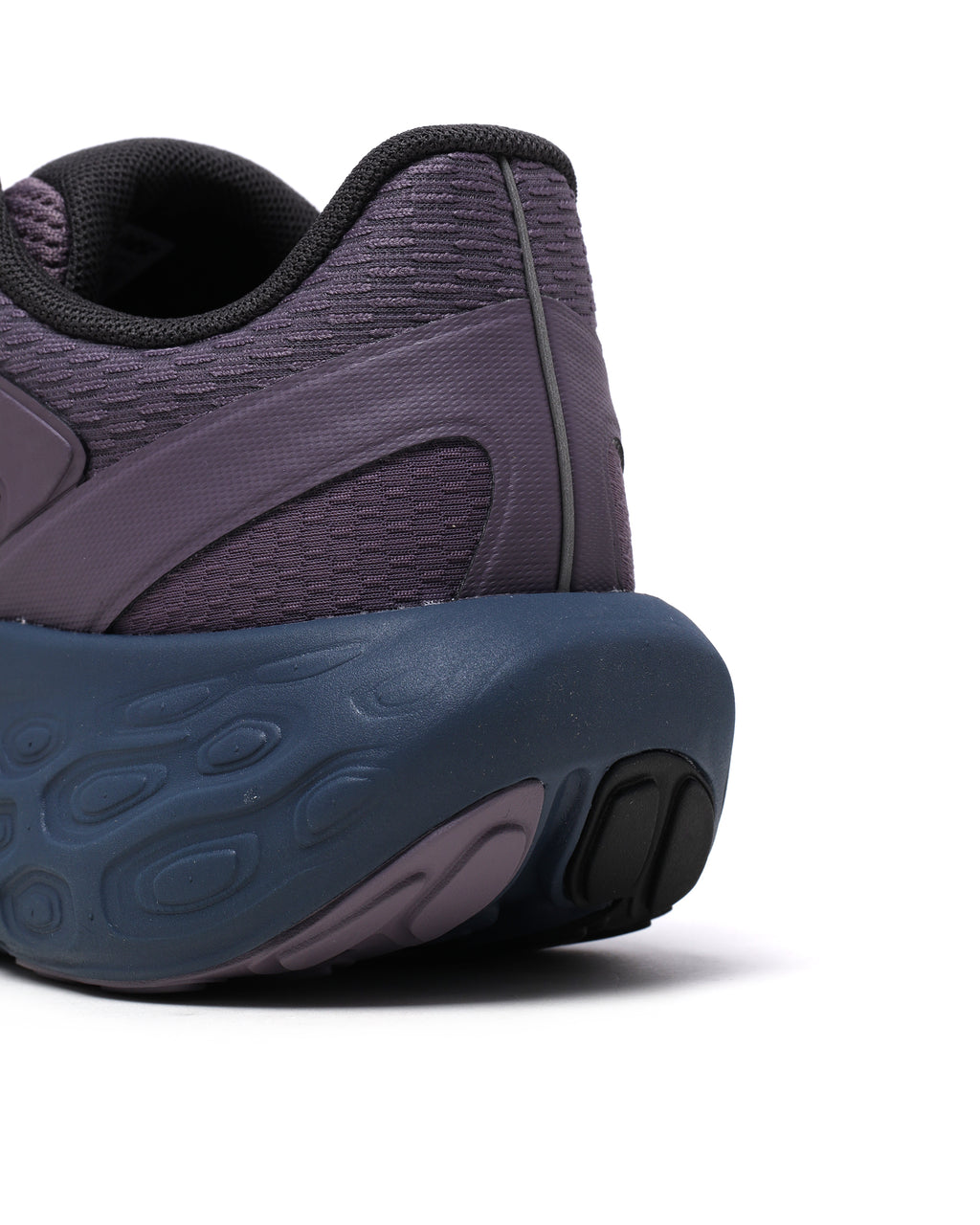 Run energy fresh foam sneakers