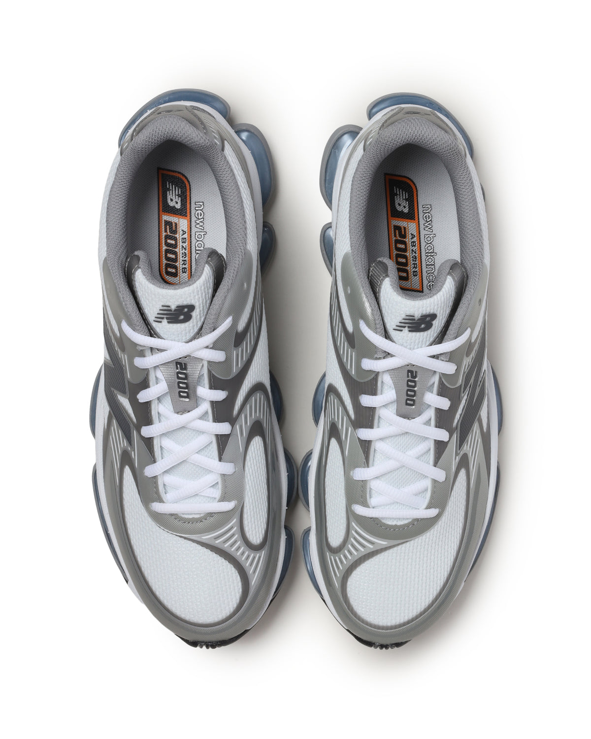 2000 sneakers